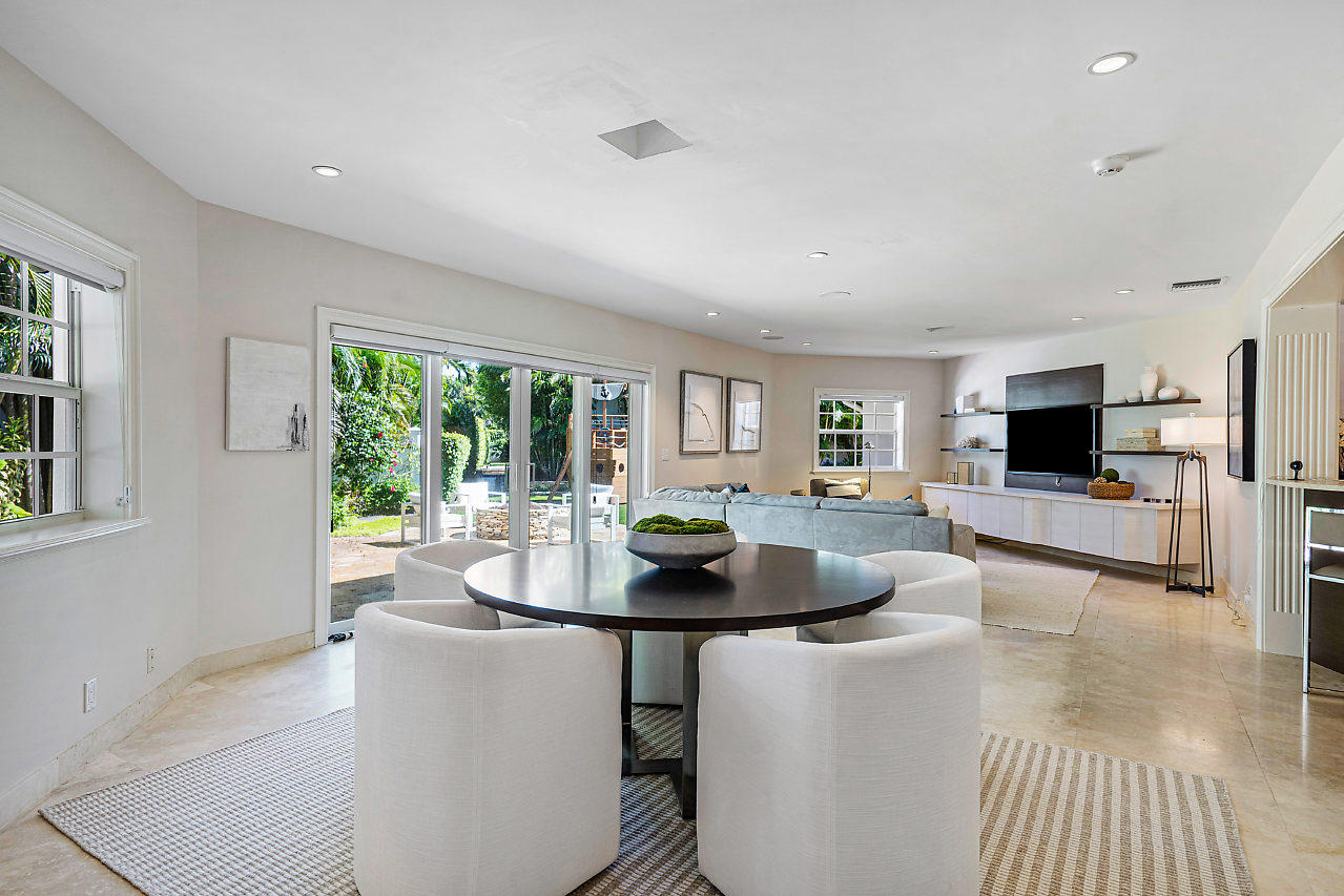 Vista Del Mar - Residential