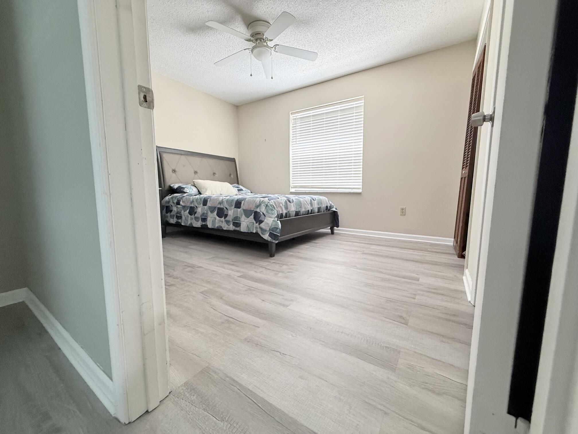 LANAIR PARK - Residential Lease