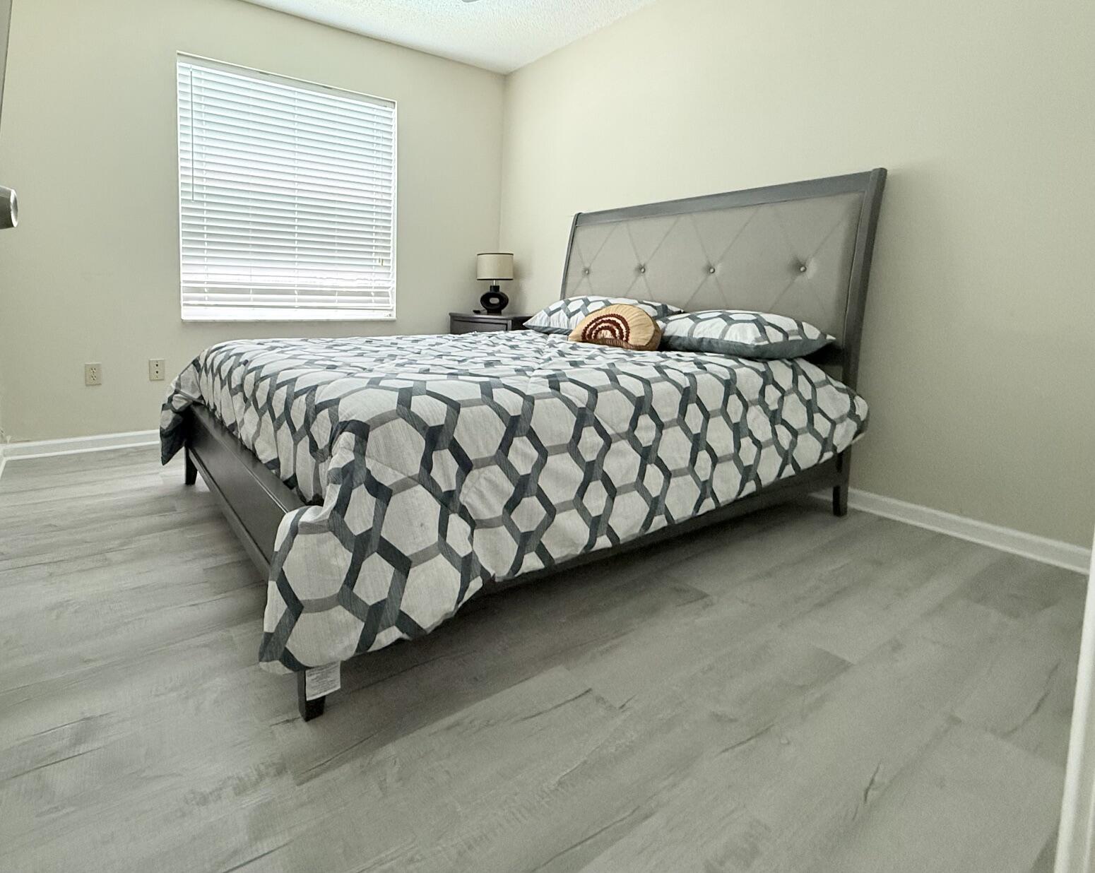 LANAIR PARK - Residential Lease