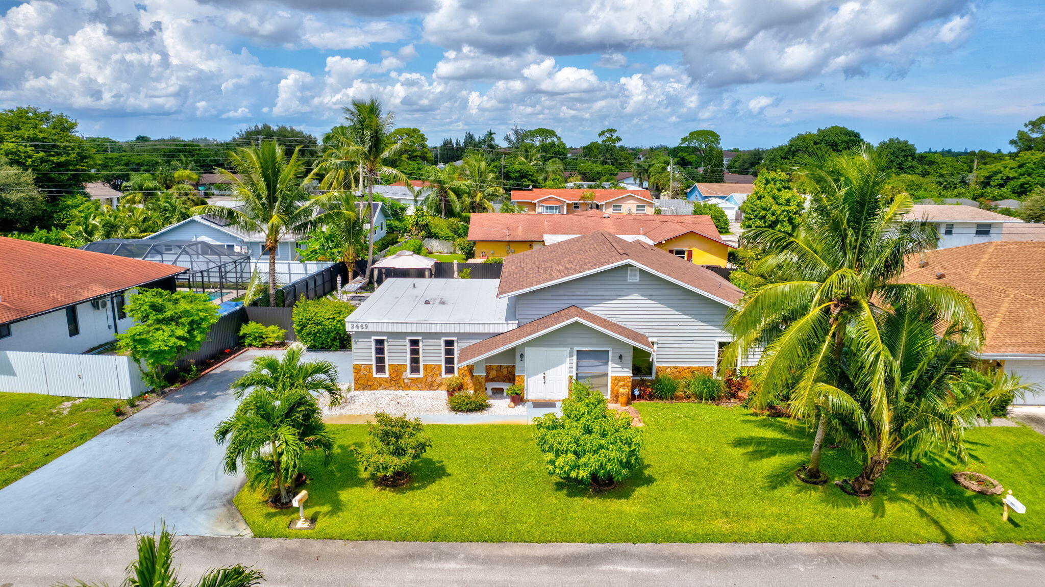 LANAIR PARK - Residential Lease