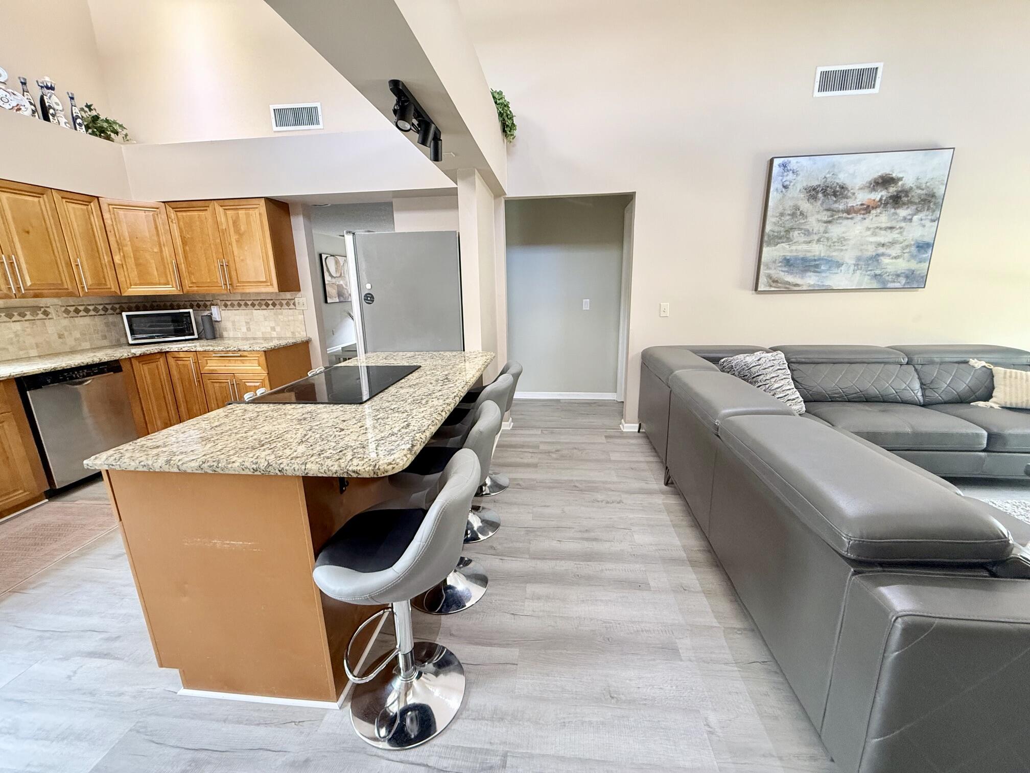 LANAIR PARK - Residential Lease