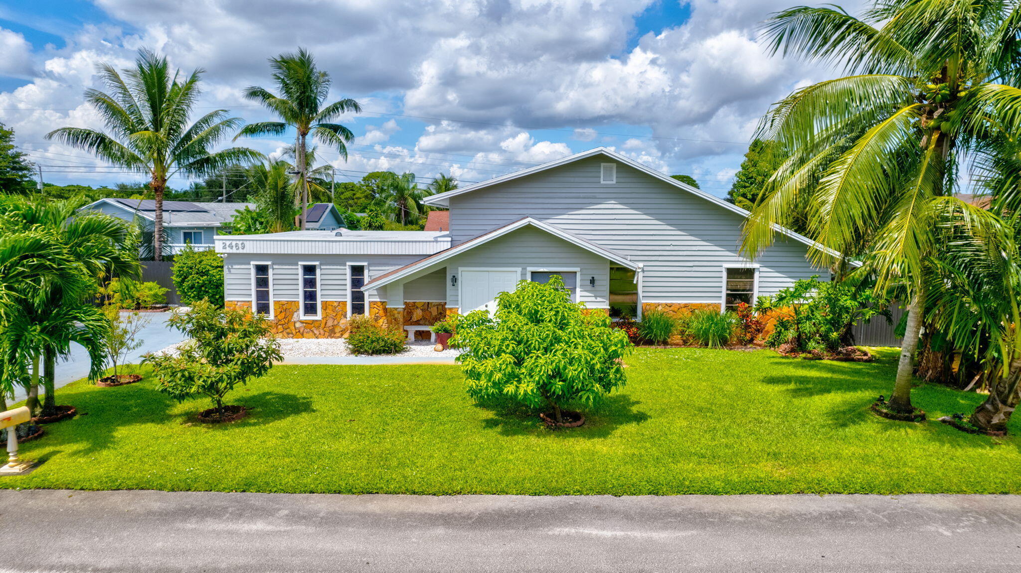 LANAIR PARK - Residential Lease