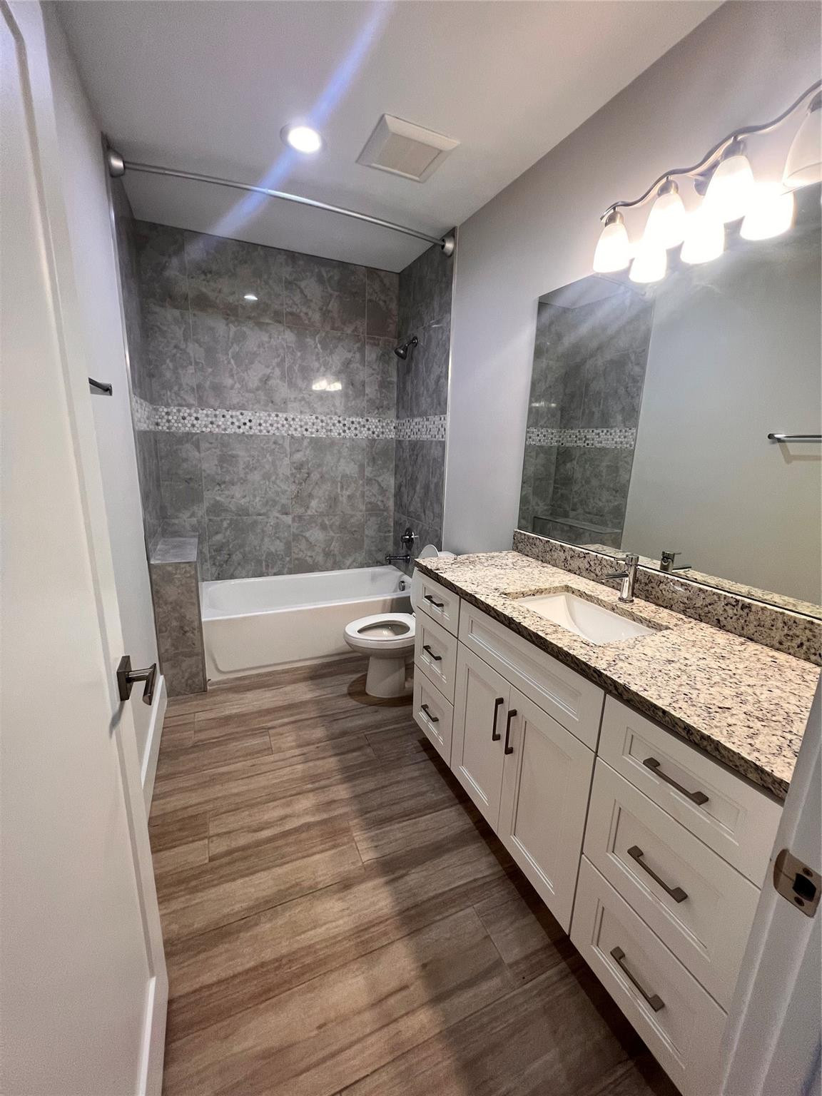 PROGRESSO - Residential Lease