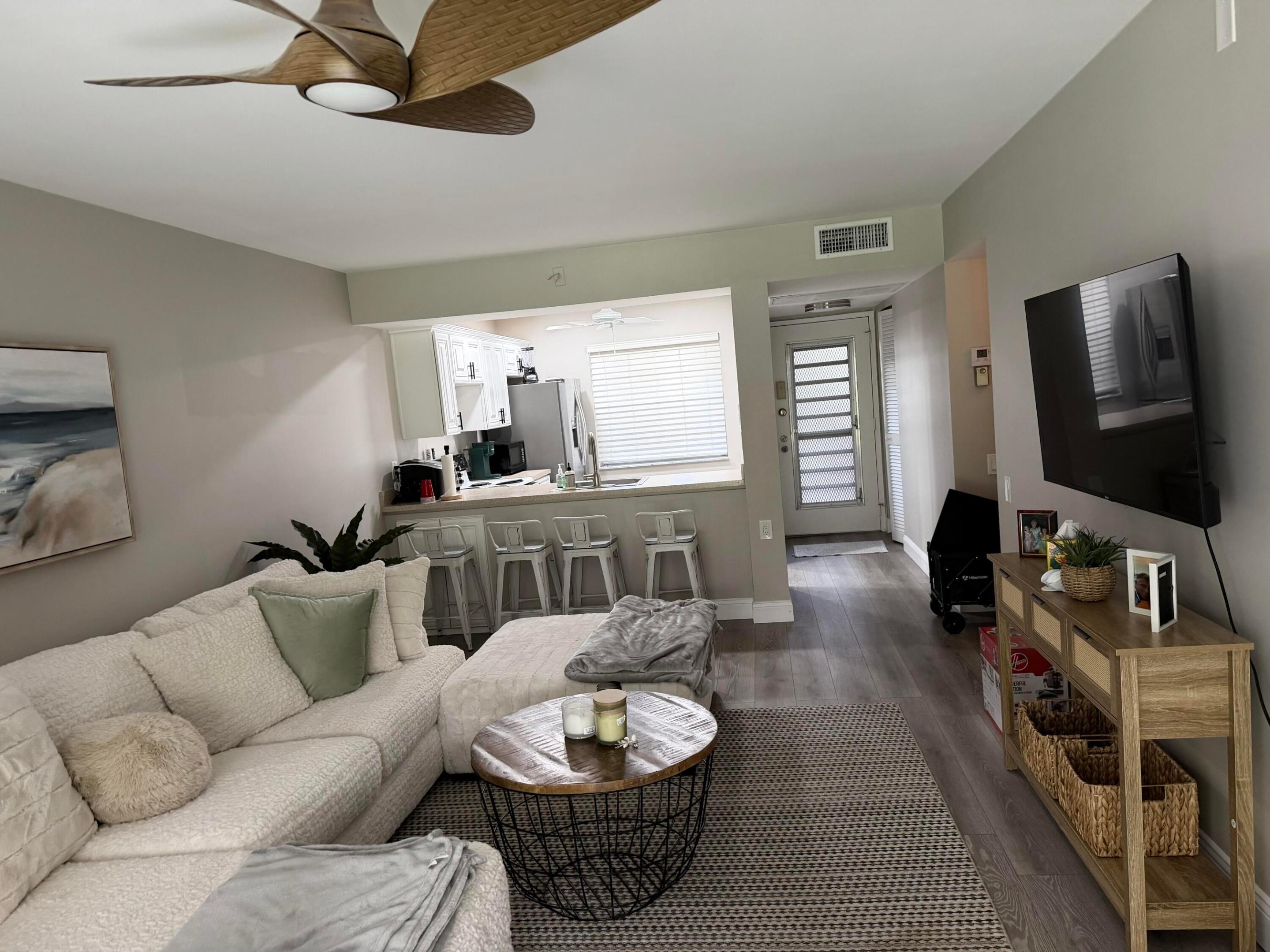 NASSAU VILLAGE WYNMOOR CONDO - Residential Lease