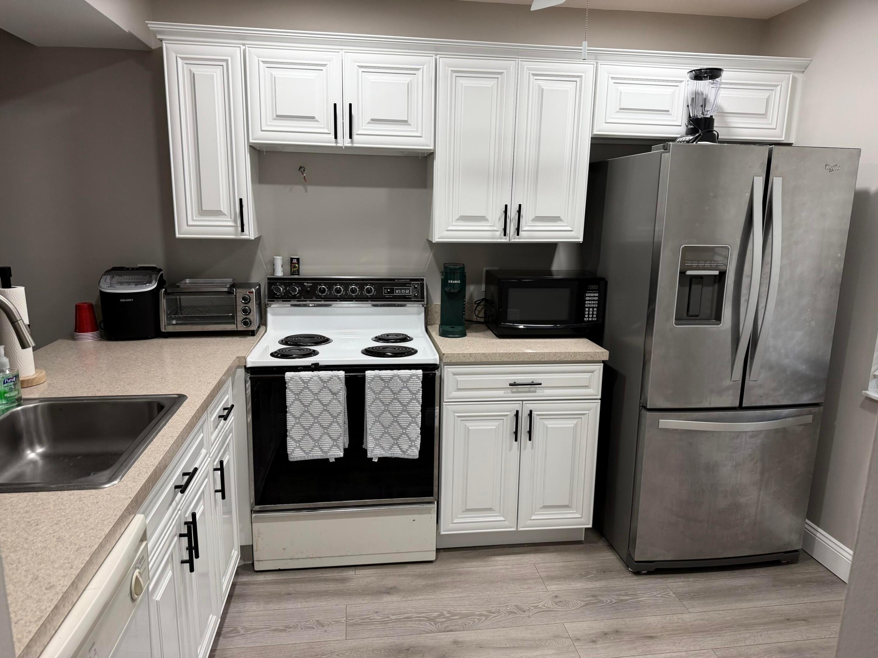 NASSAU VILLAGE WYNMOOR CONDO - Residential Lease