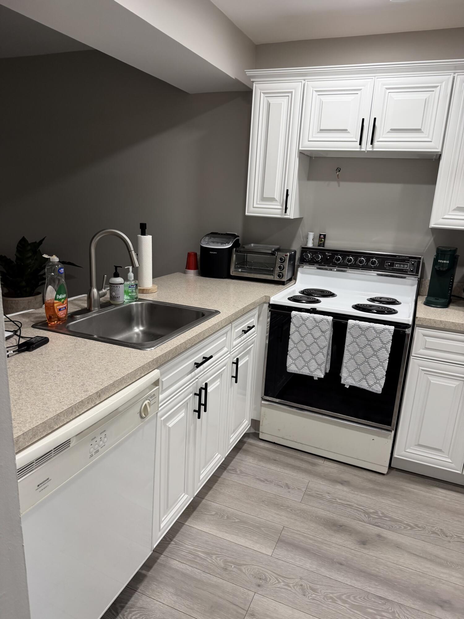 NASSAU VILLAGE WYNMOOR CONDO - Residential Lease
