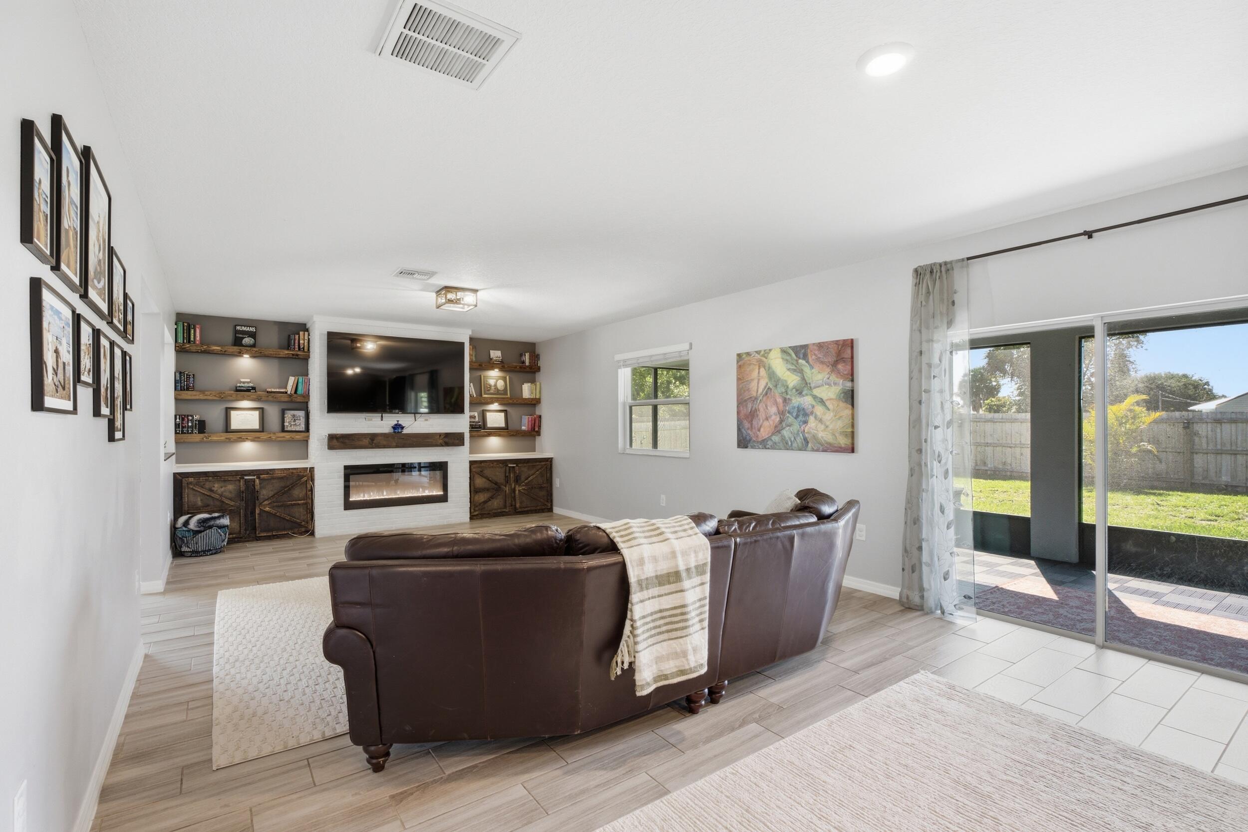 PORT ST LUCIE SECTION  31 - Residential