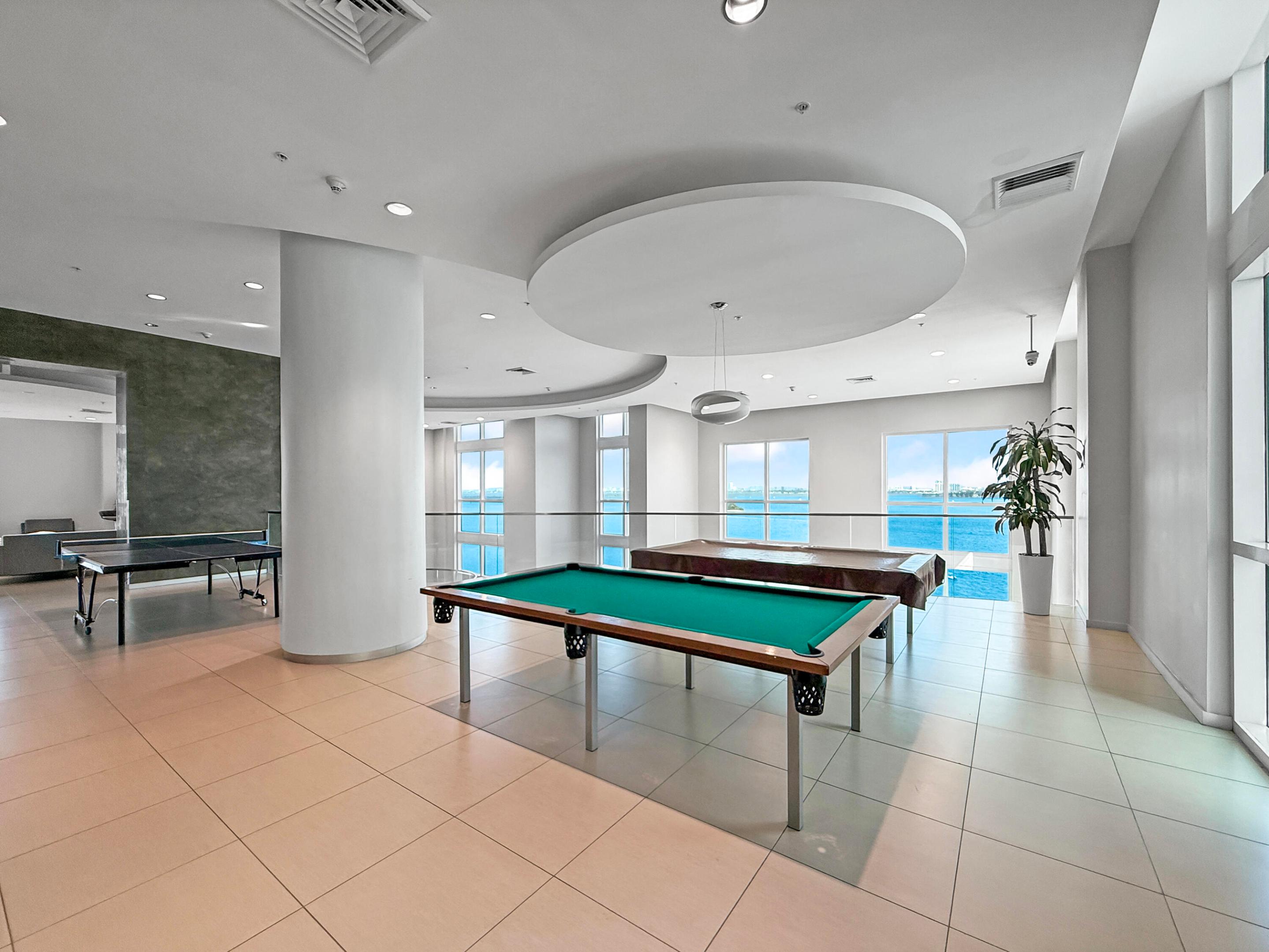QUANTUM ON THE BAY CONDO NO 1 - Residential Lease