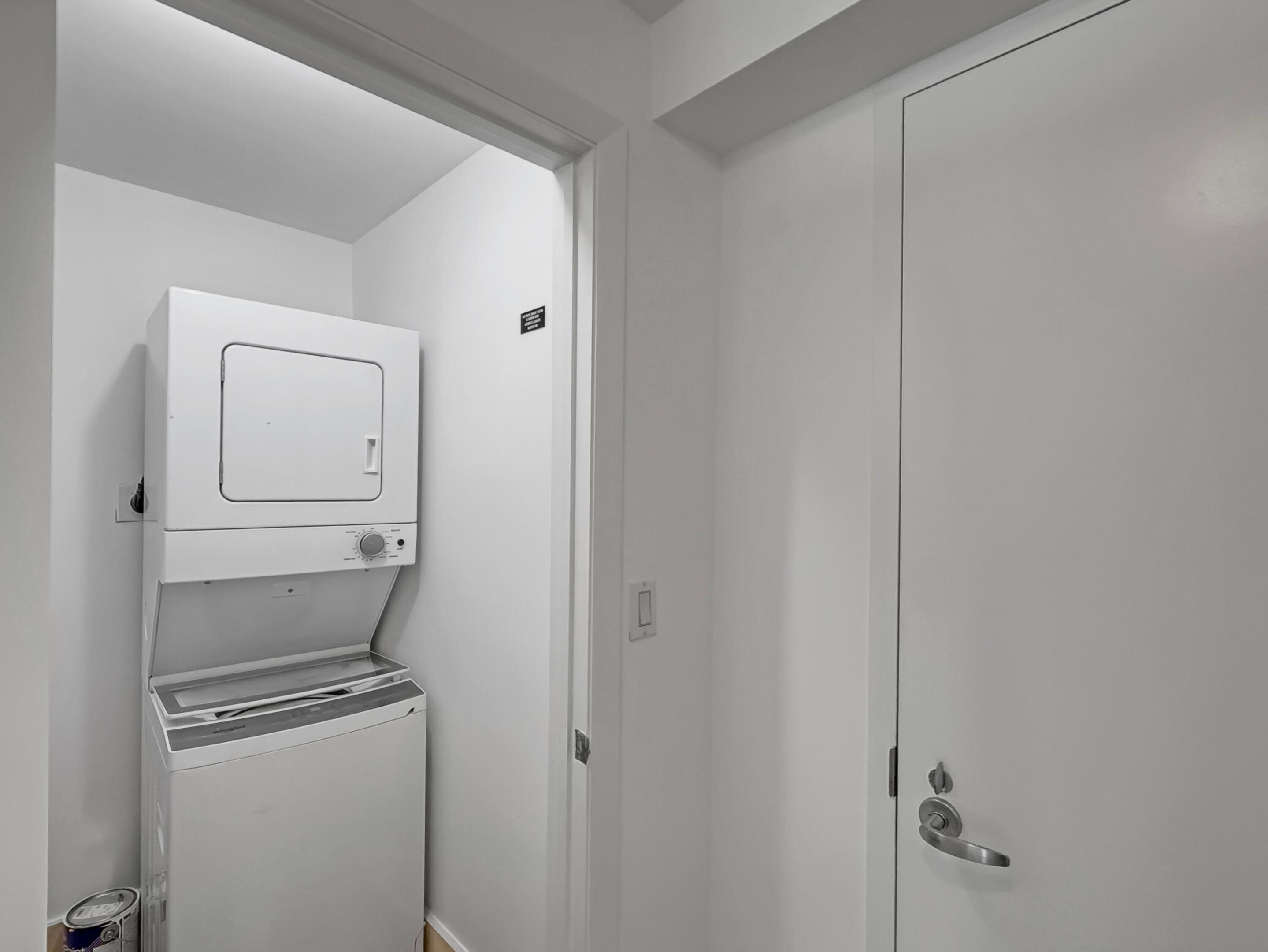 QUANTUM ON THE BAY CONDO NO 1 - Residential Lease