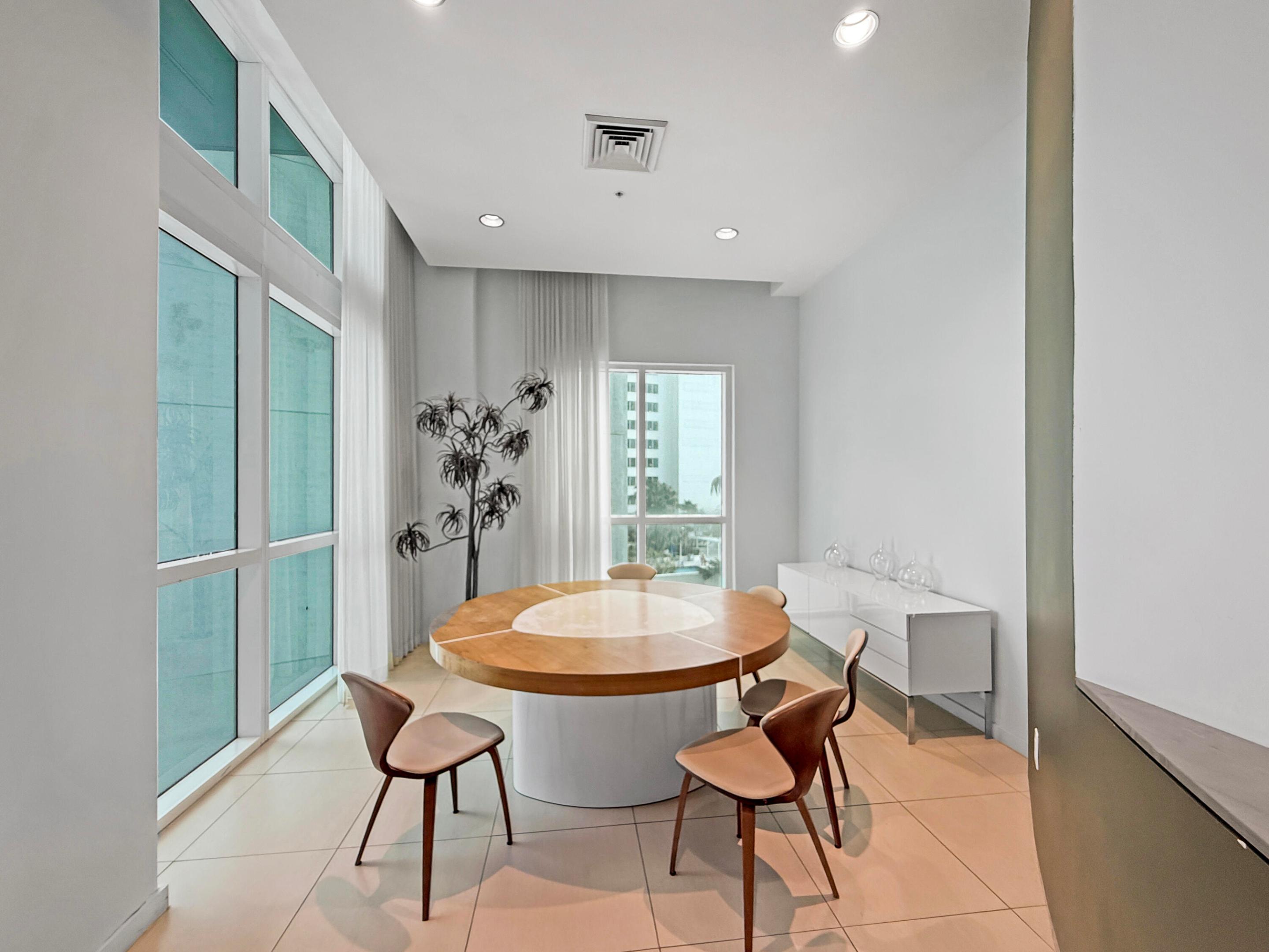 QUANTUM ON THE BAY CONDO NO 1 - Residential Lease