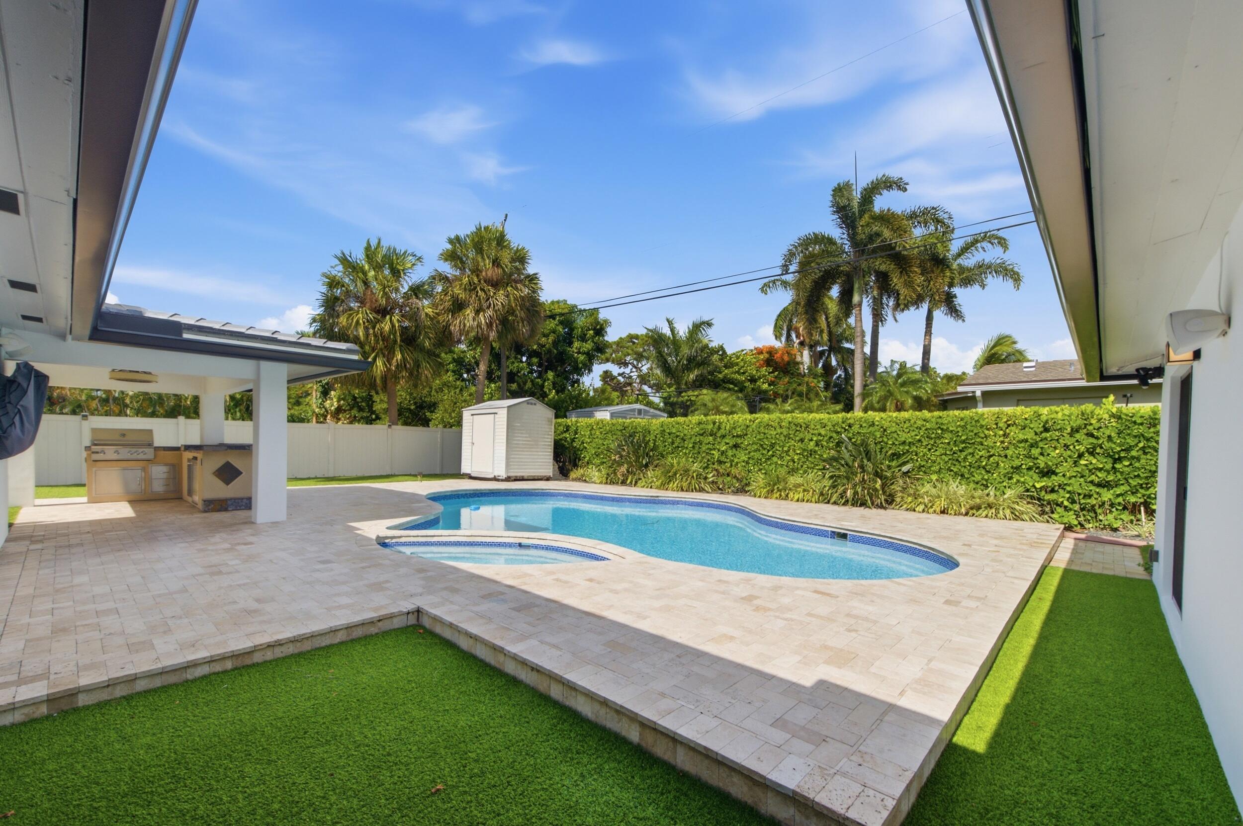 CORAL RIDGE - Residential