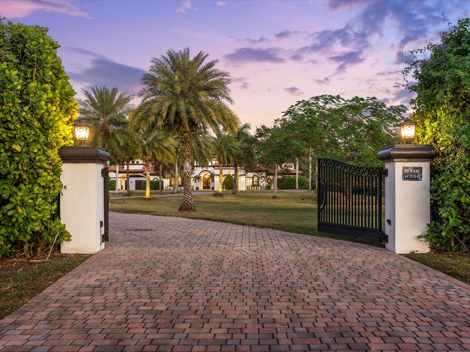 ROLLING OAKS ESTATES - Residential