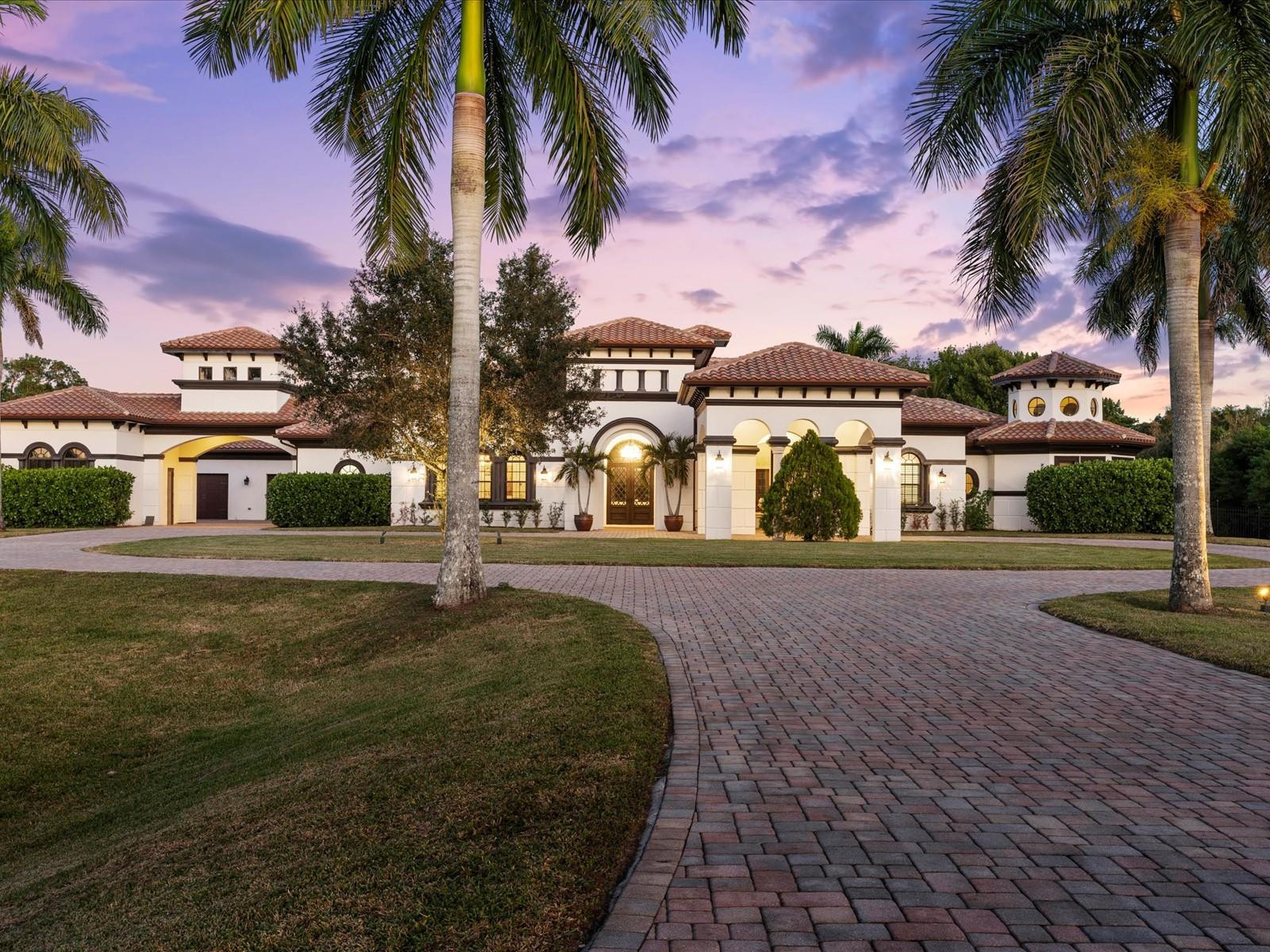 ***NEWLY CONSTRUCTED IN 2016...THE CROWN JEWEL OF ROLLING OAKS ESTATES!!!*** THIS COMPOUND BOASTS OVER 10,000 SQFT ESTATE LIVING ON 3.8 ACRES,OFFERING ULTIMATE PRIVACY & LUXURY. MAIN HOUSE A/C TOTALS 6,024 SQFT, 4 BEDROOMS+OFFICE+THEATER/5 FULL BATHS,2 POWDER RMS,3 CAR GARAGE. SEPARATE 848 SQFT CASITA (1 BEDRM/1 BATH). IRON GATES OPEN TO A PALM TREE-LINED DRIVEWAY W/A RESORT-LIKE FEEL,LEADING YOU TO AN IMPRESSIVE PORTE CACHERE ENTRY. UPDATED MASTER SUITE W/HIS & HERS CLOSETS. THE KIDS WING INCLUDES 3 ENSUITE BEDRMS W/SHARED PLAYRM. THE CHEF’S KITCHEN FEATURES A STAINLESS STEEL, 6 BURNER,GAS WOLF STOVE/OVEN, DOUBLE SUB-ZERO REFRIG,2 ISLANDS,FORMAL DINING ROOM SEATS 20+ GUESTS& ALFRESCO DINING. OUTDOORS,ENJOY AN OVERSIZED COVERED LANAI, W/HEATED WATERFALL POOL/SPA & AN ABUNDANCE FOR GREENRY.