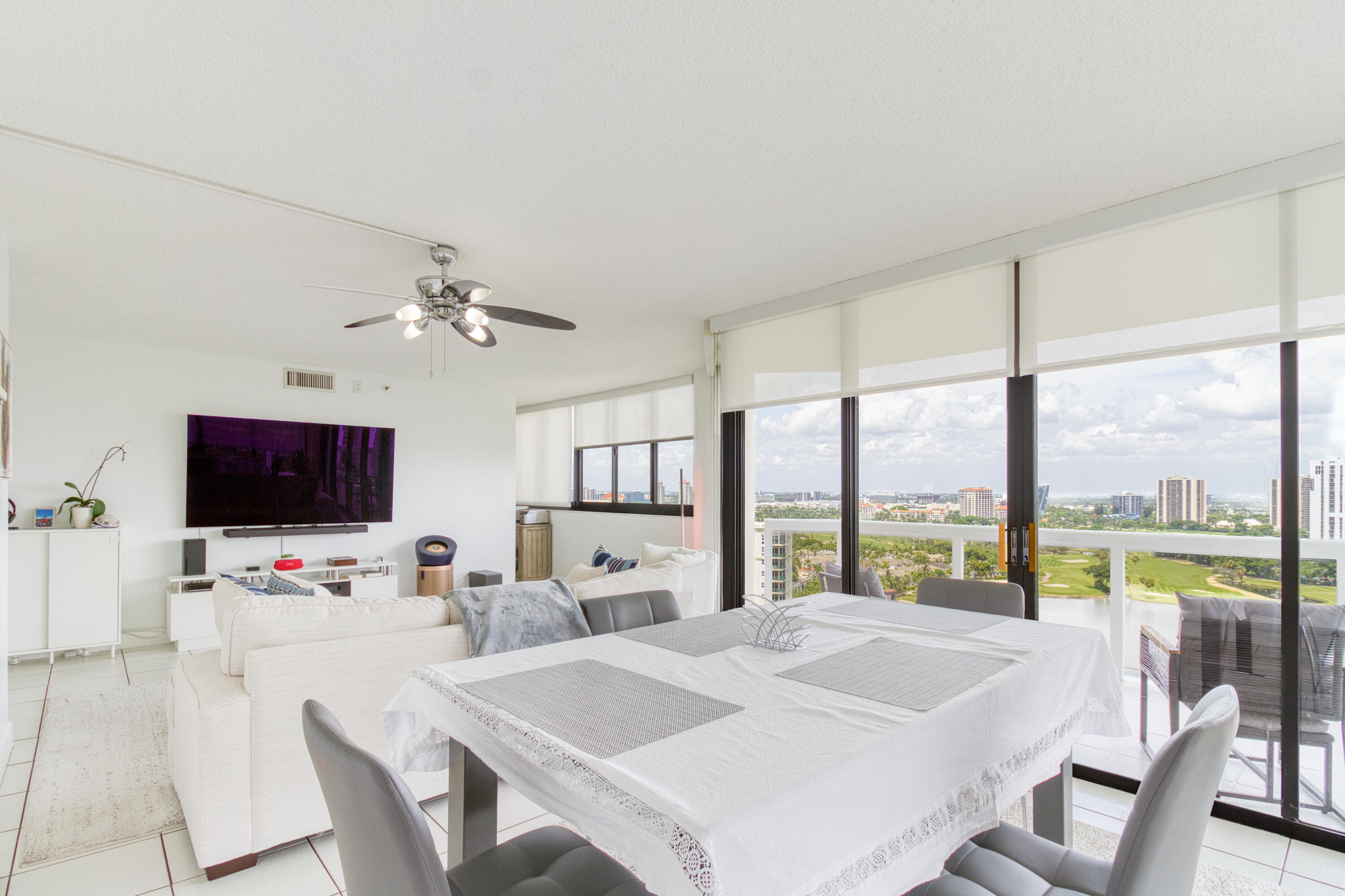 THE LANDMARK CONDO - Residential