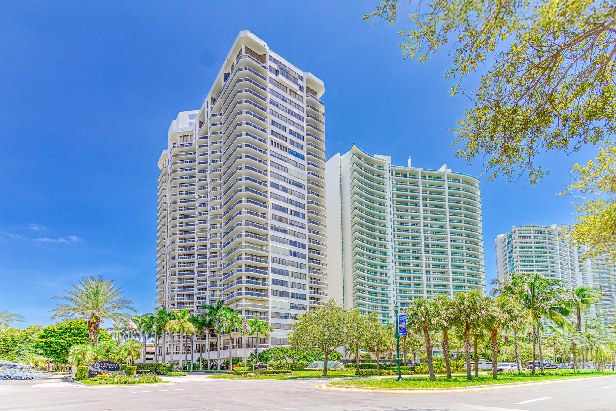 Rarely available '06' line in Aventura's premier boutique landmark building!  Perfectly situated on  Country Club Drive, this residence boasts a massive wrap-around balcony featuring breathtaking ocean and city views. Enjoy a lifestyle of luxury with world-class building amenities at your fingertips. Unbeatable location just minutes from premium shopping, dining, entertainment, and top-tier A-rated schools. Boutique luxury living at its absolute finest—schedule your tour today!