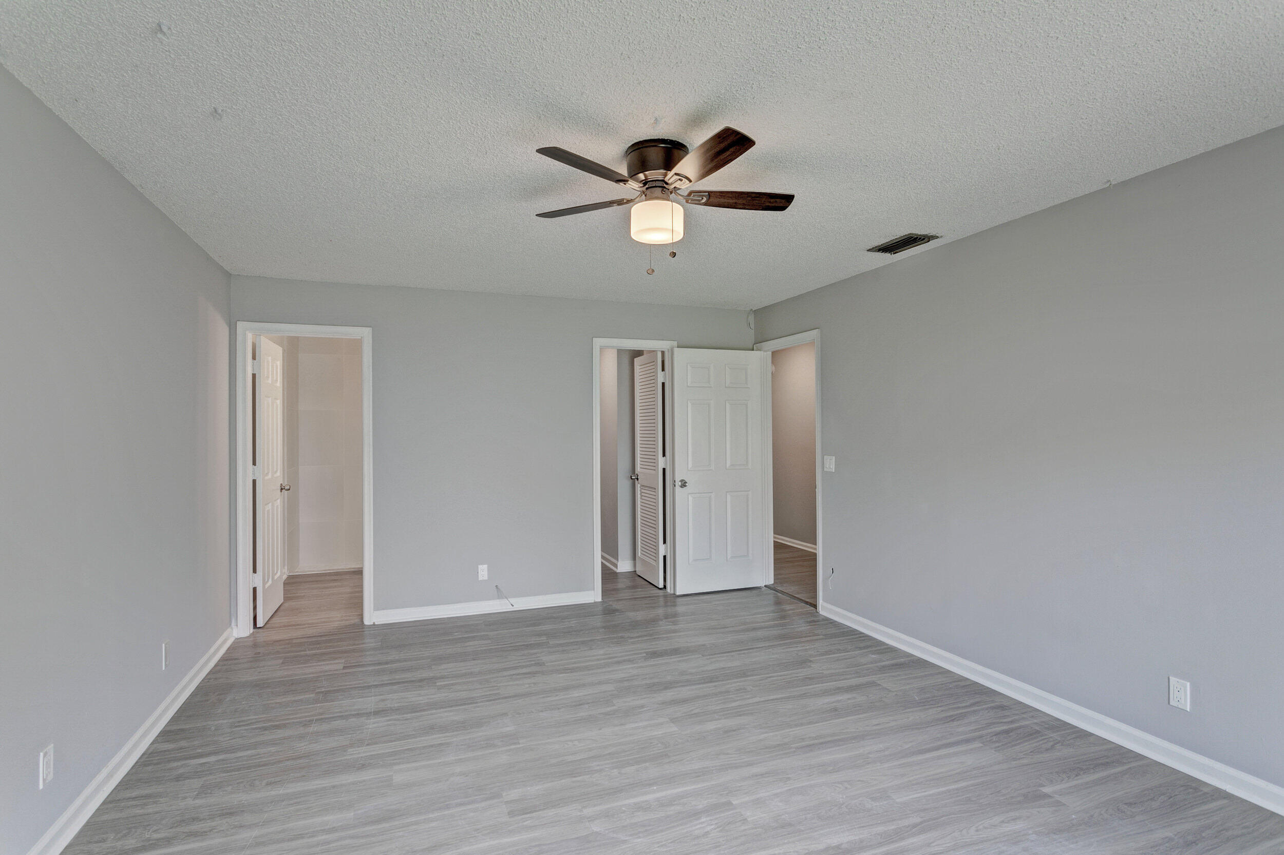 ODYSSEY CONDO - Residential Lease