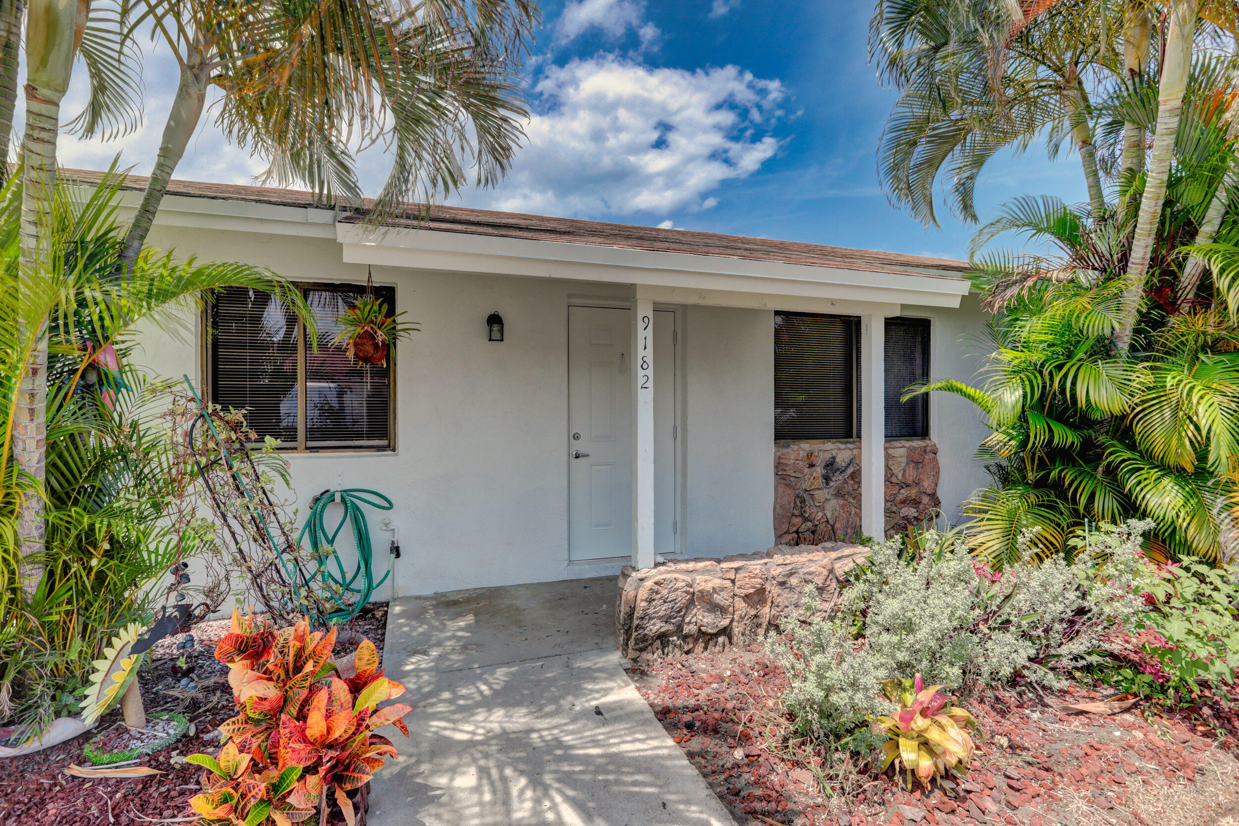ODYSSEY CONDO - Residential Lease