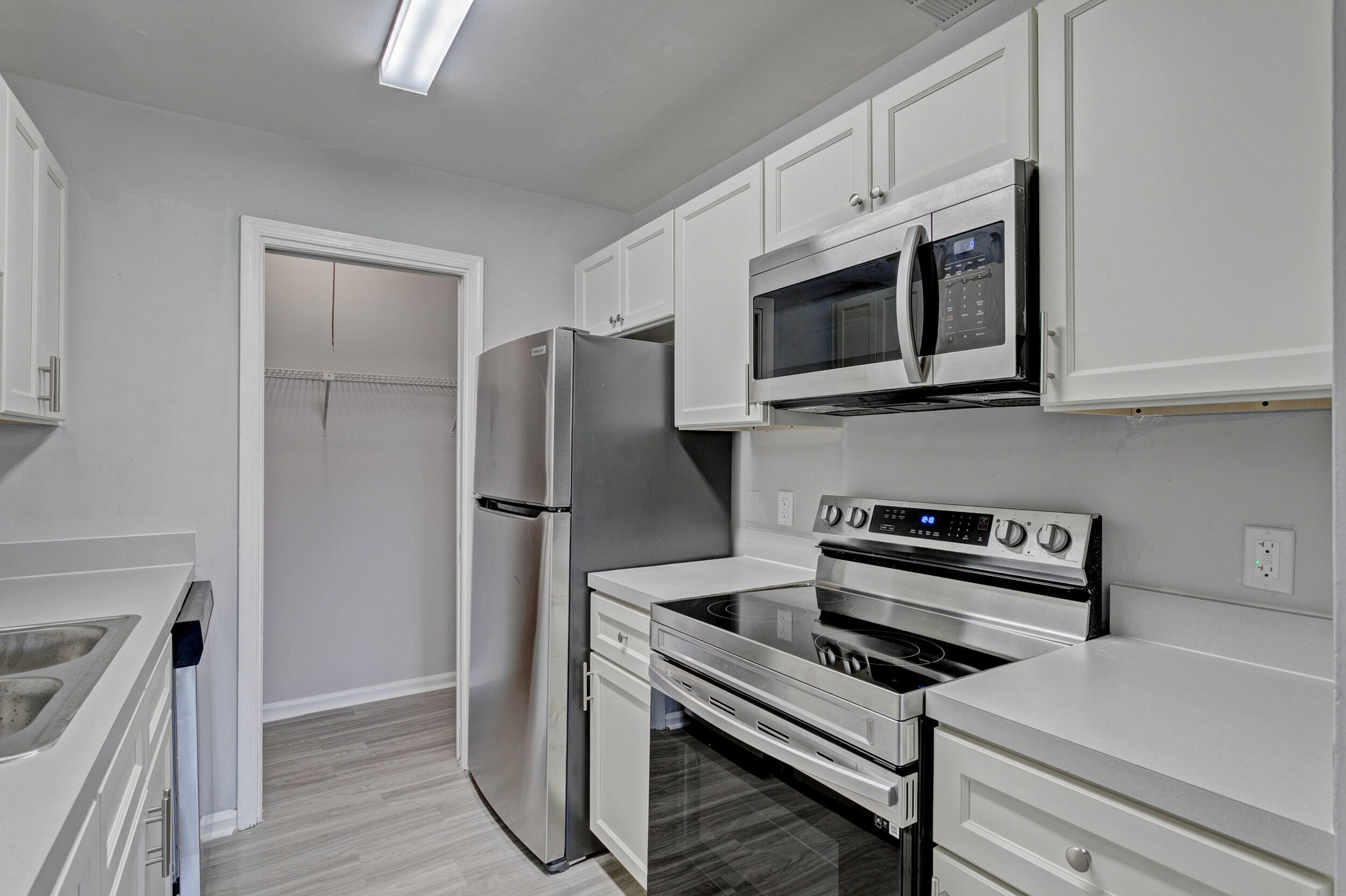 ODYSSEY CONDO - Residential Lease