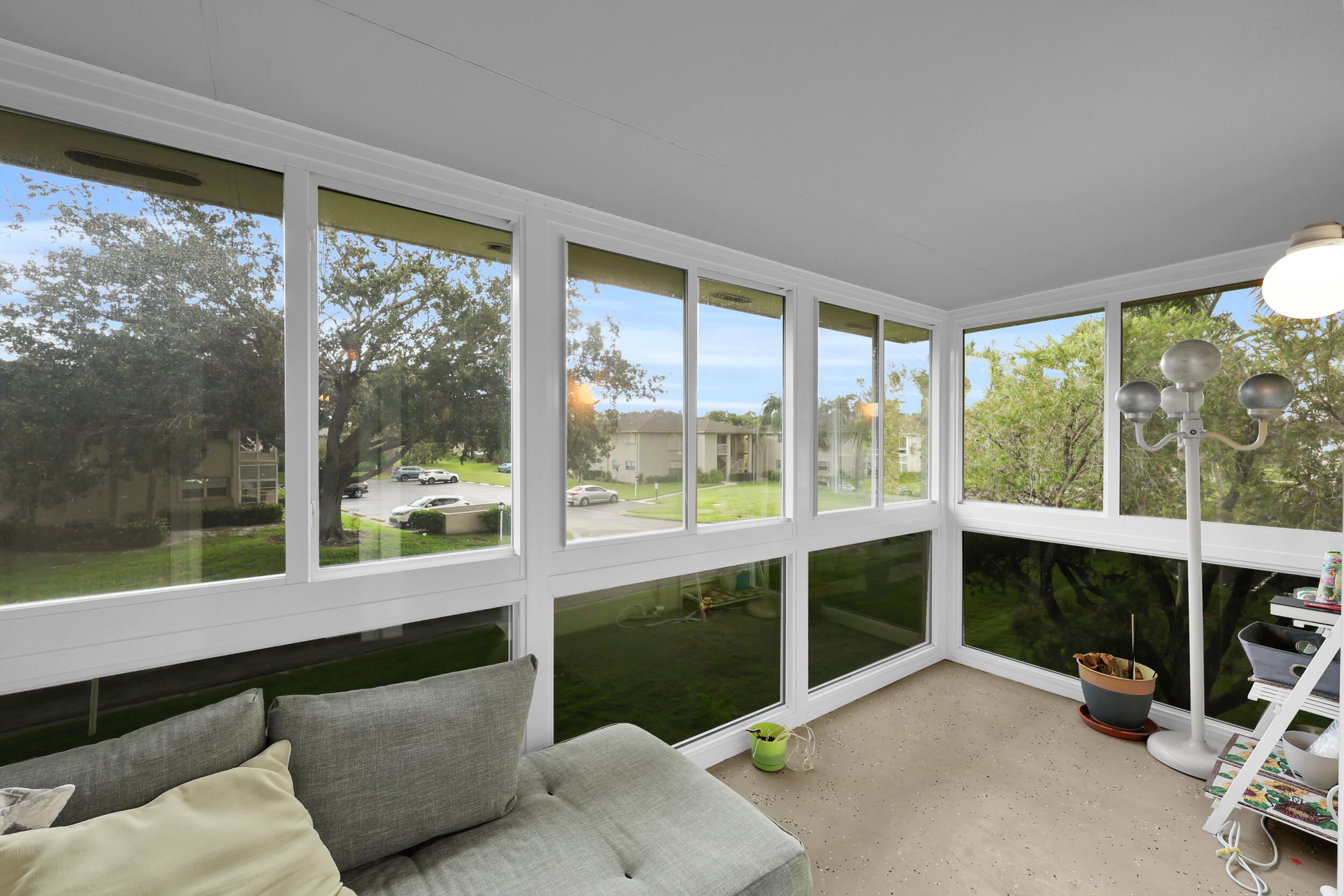 VISTA ST LUCIE BUILDINGS 9 THRU 20 - Residential Lease
