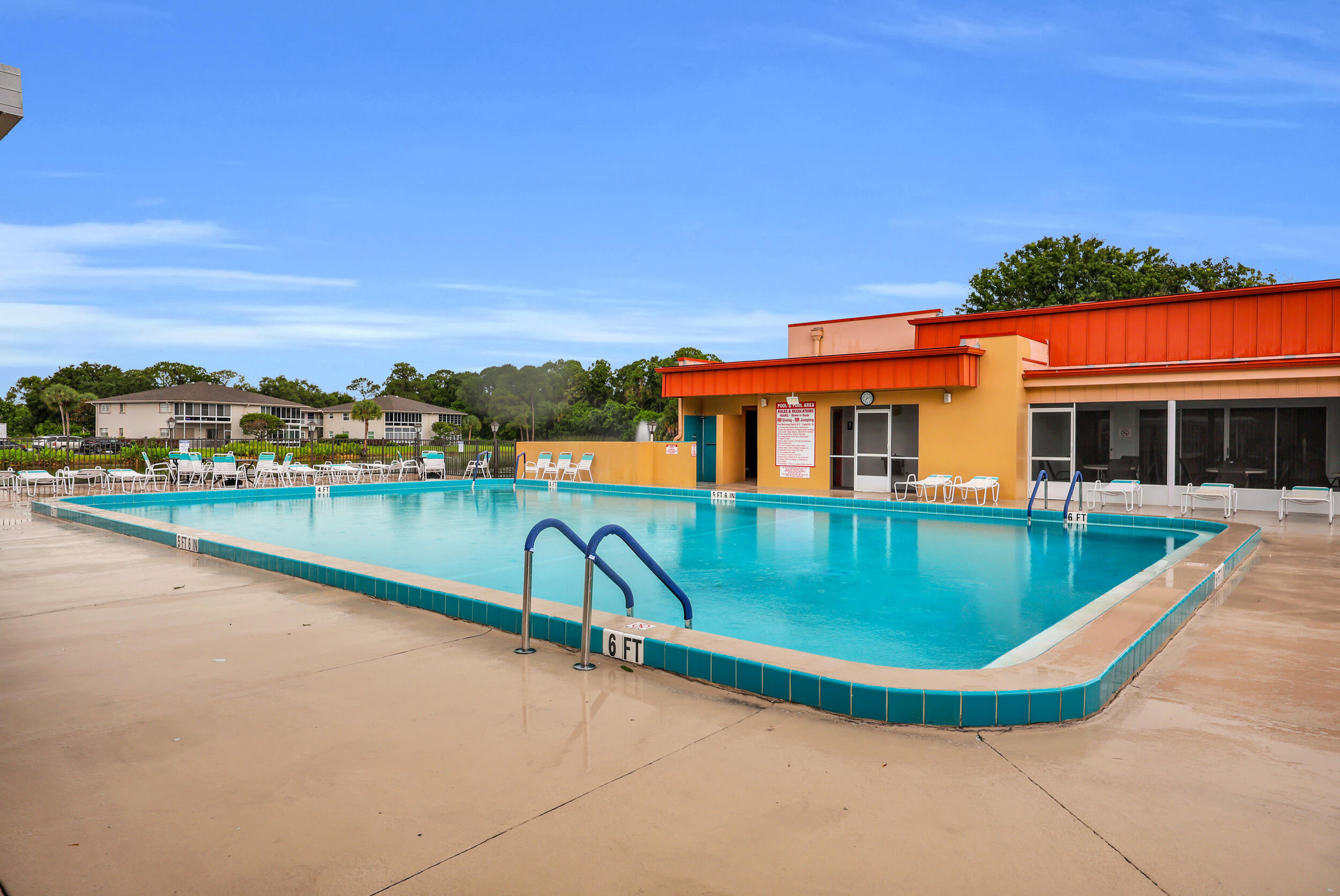 VISTA ST LUCIE BUILDINGS 9 THRU 20 - Residential Lease