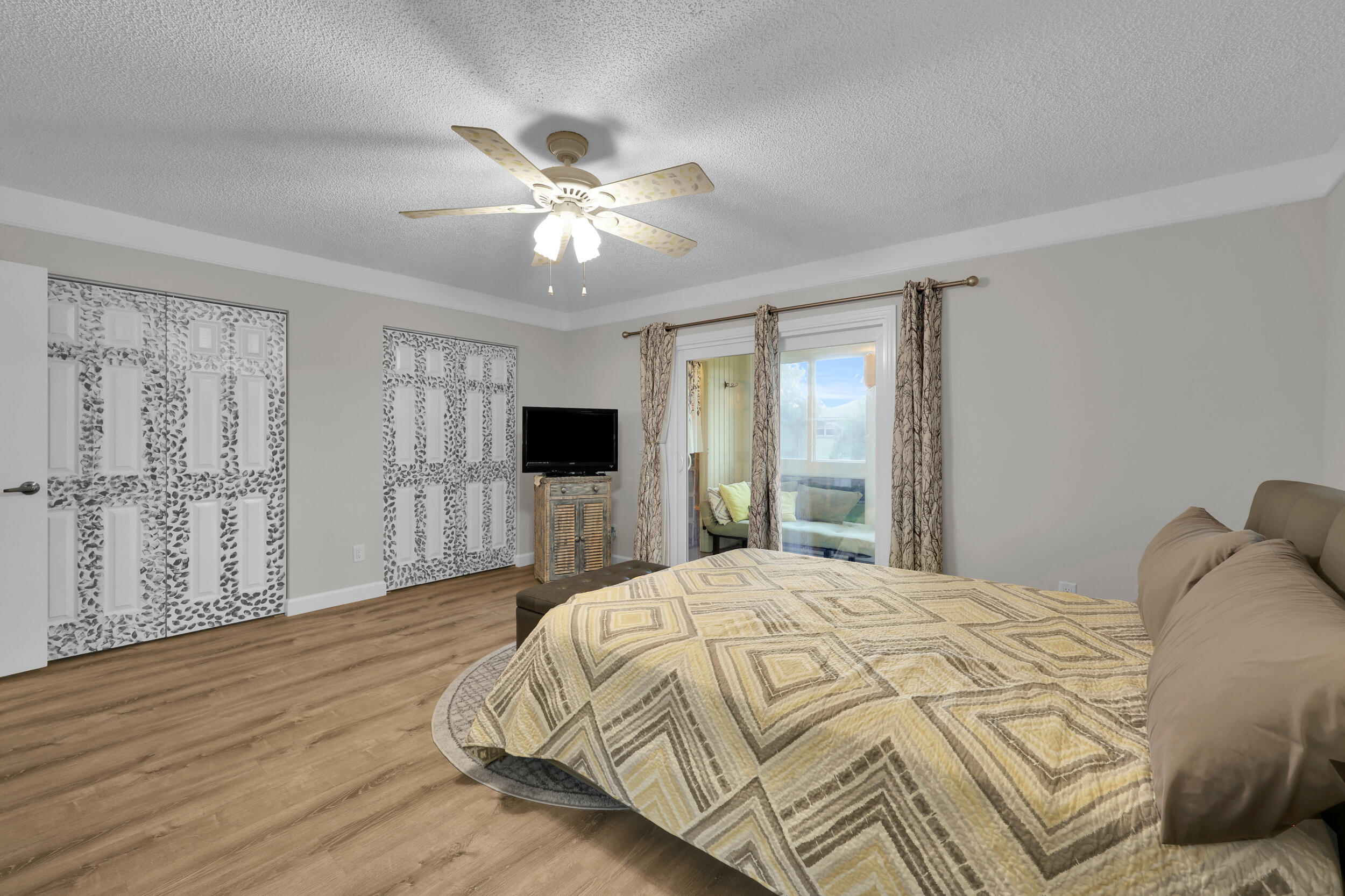 VISTA ST LUCIE BUILDINGS 9 THRU 20 - Residential Lease