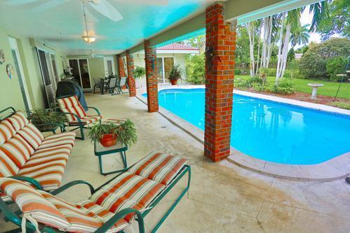 GARDEN GROVES - Residential