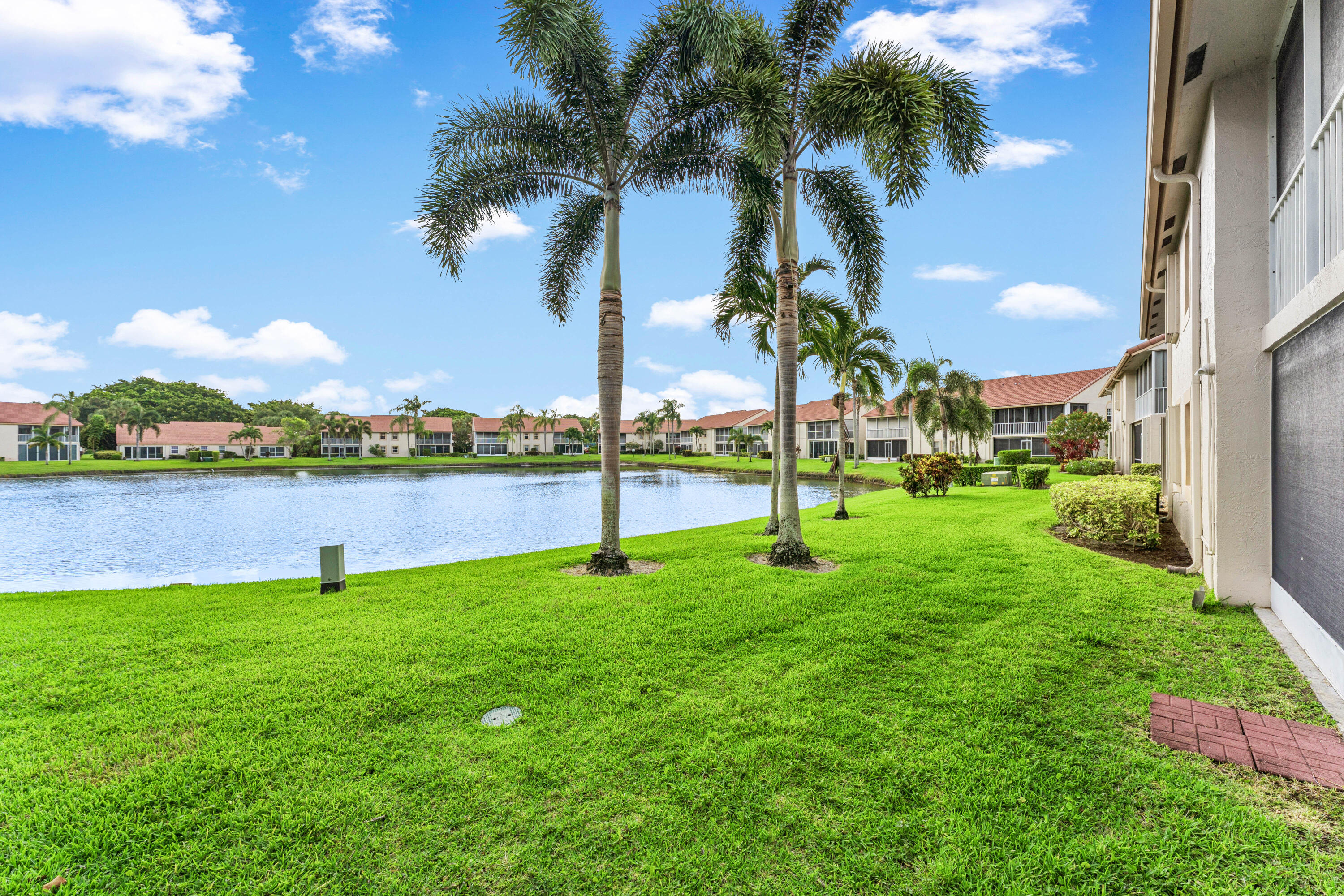 EMERALD POINTE CONDO - Residential