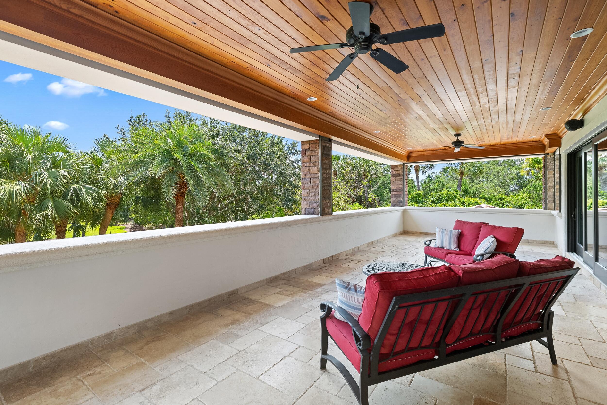 PARKLAND GOLF & COUNTRY CLUB - Residential