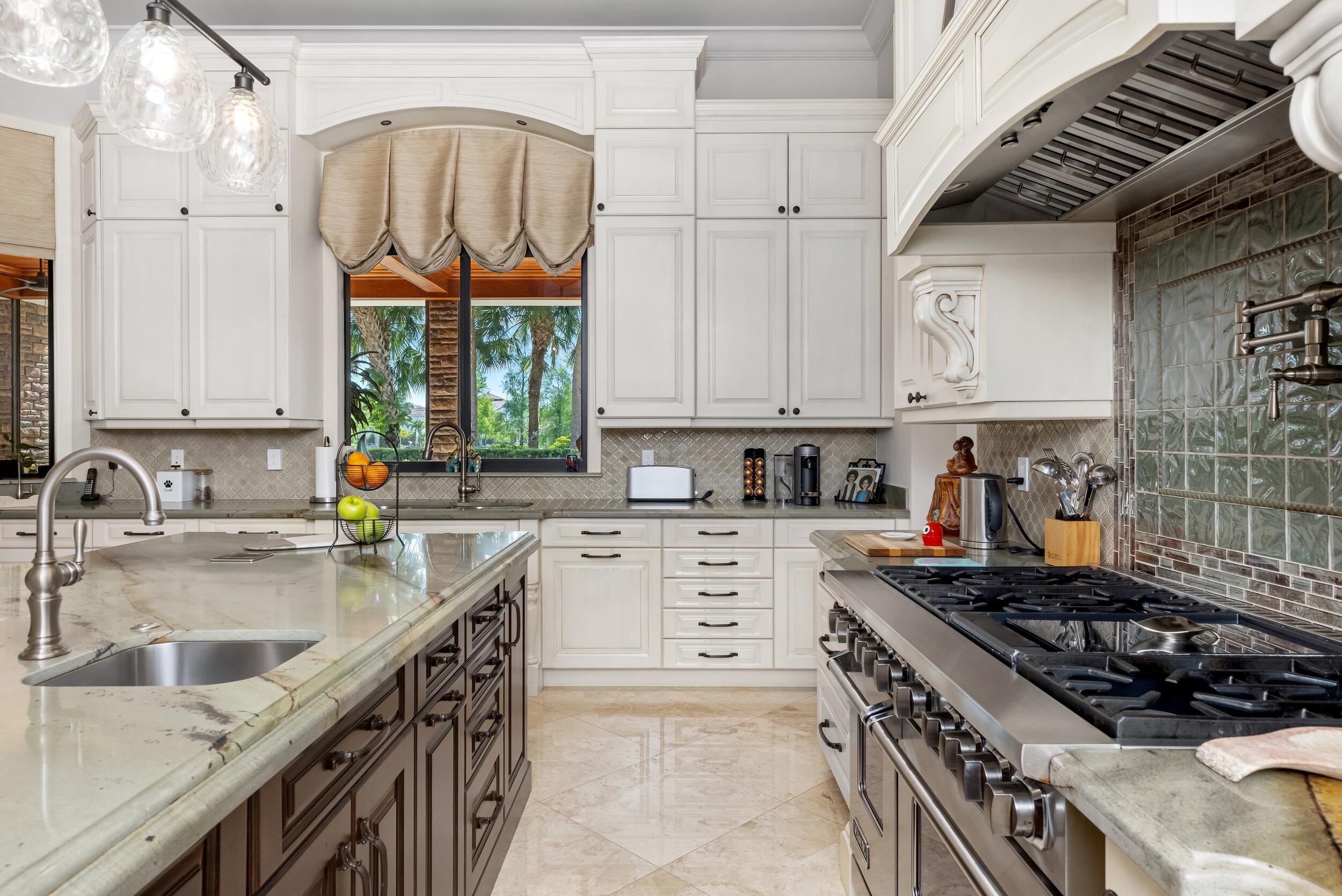 PARKLAND GOLF & COUNTRY CLUB - Residential