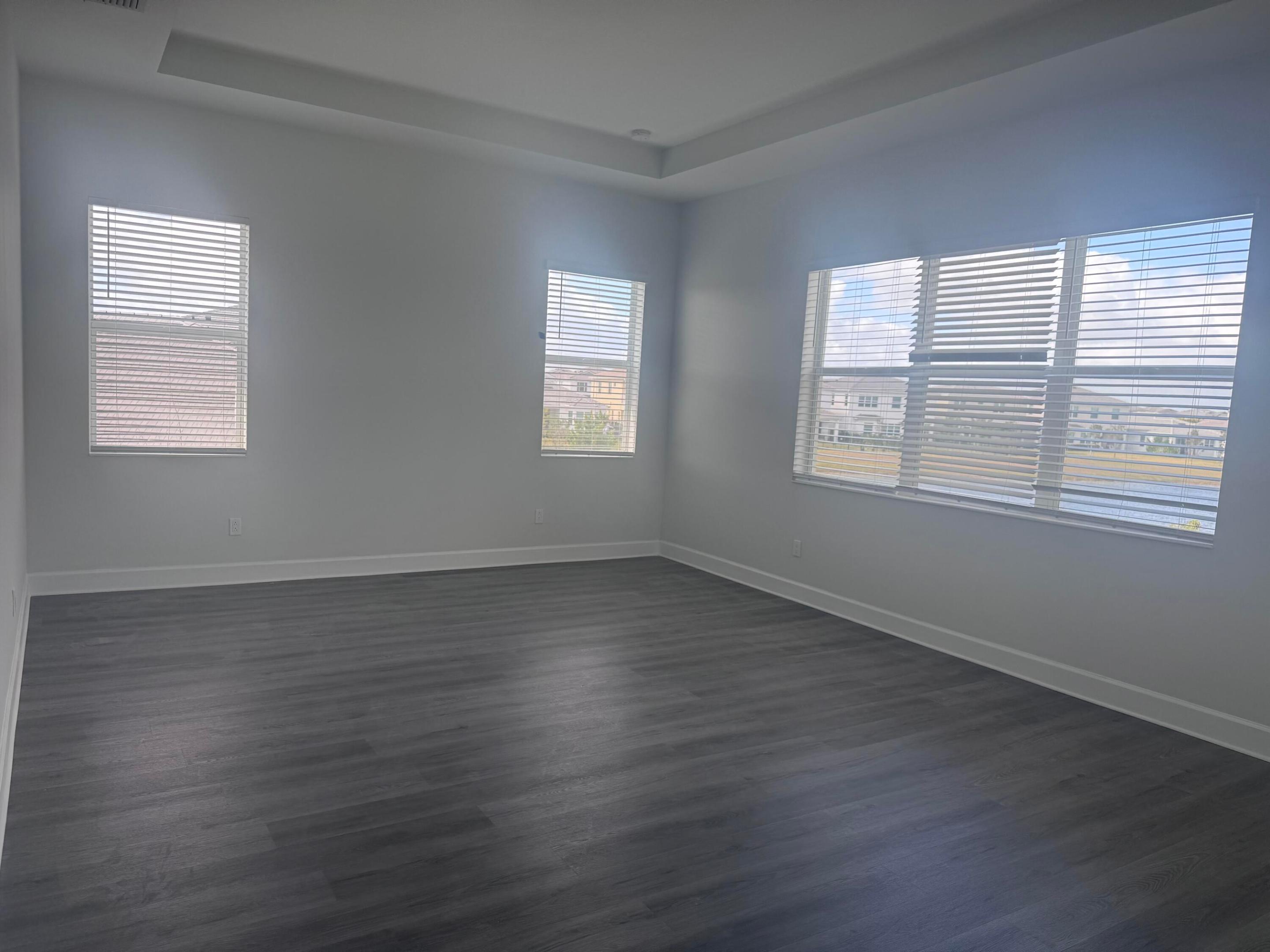ORCHARDS OF WESTLAKE - Residential Lease