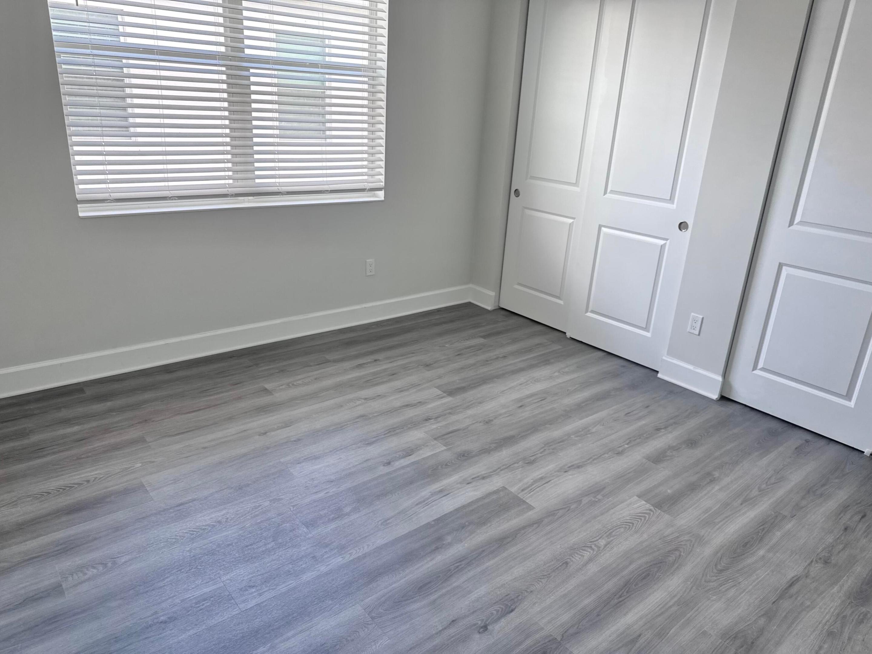 ORCHARDS OF WESTLAKE - Residential Lease