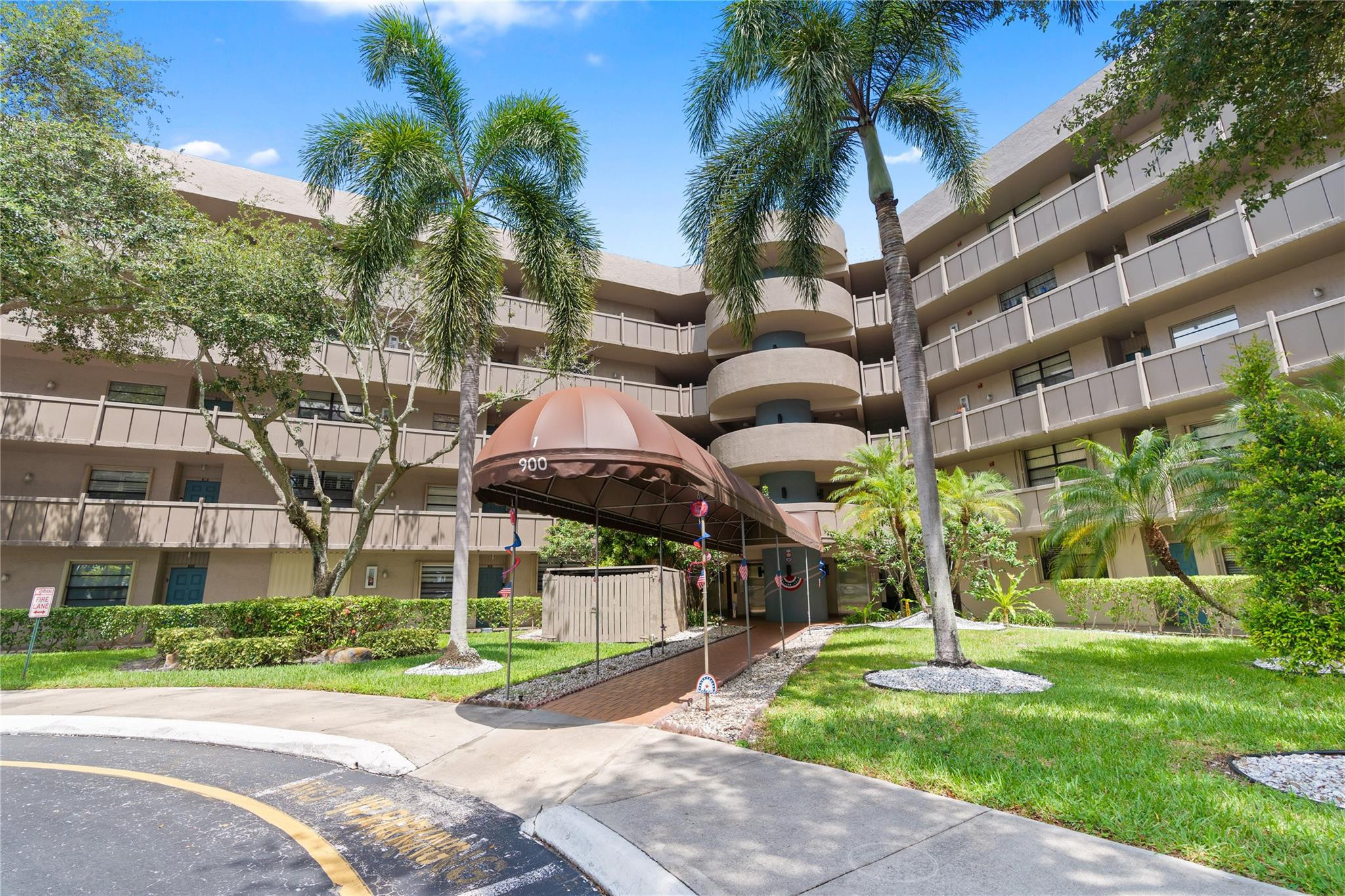 COLONY POINT 1 CONDO - Residential