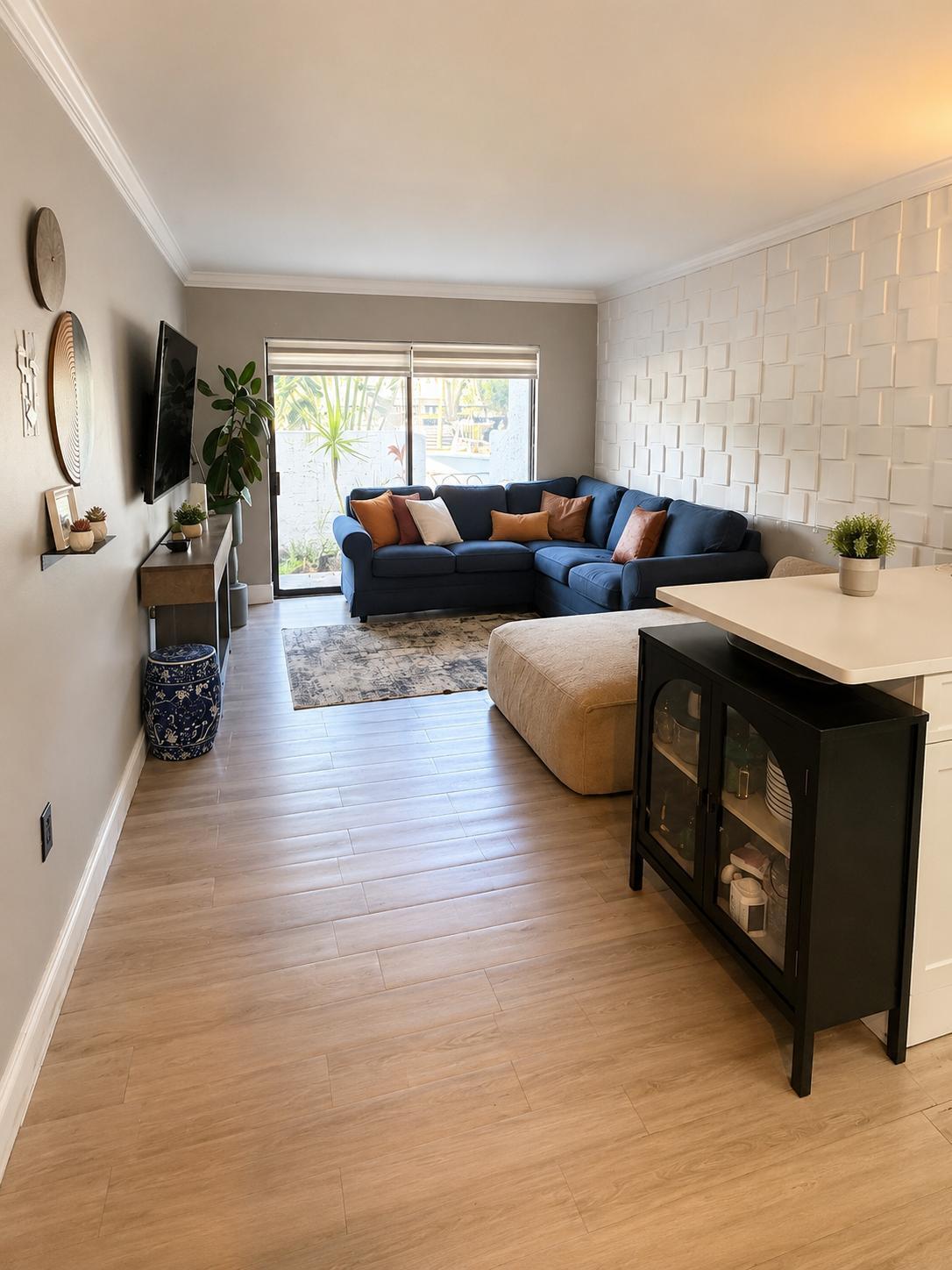 CRICKET CLUBHOUSE CONDO - Residential