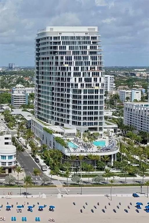 Four Seasons - Residential