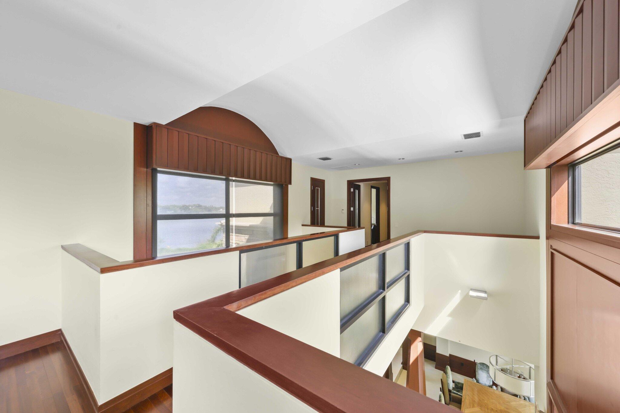 LE LAC - Residential