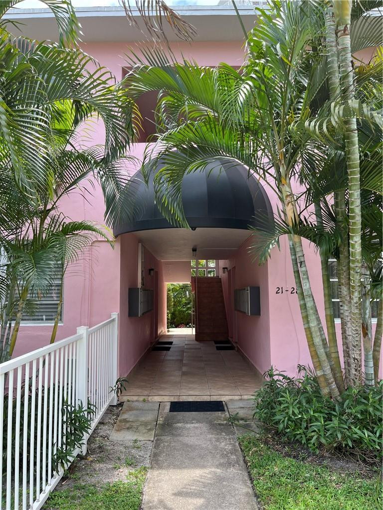 BEACH SHORE APTS CO-OP - Residential