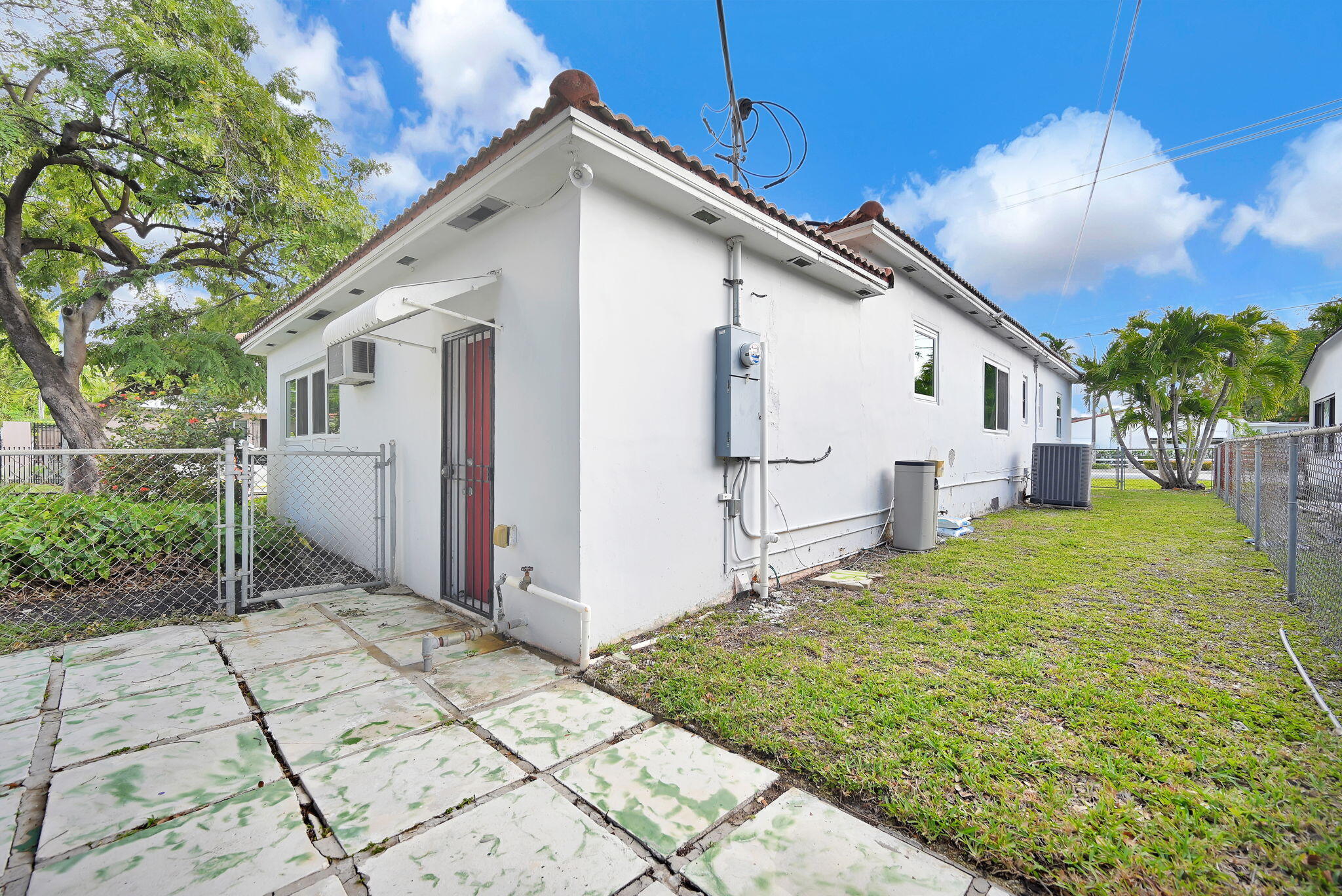 SILVER BLUFF ESTS-SEC A - Residential