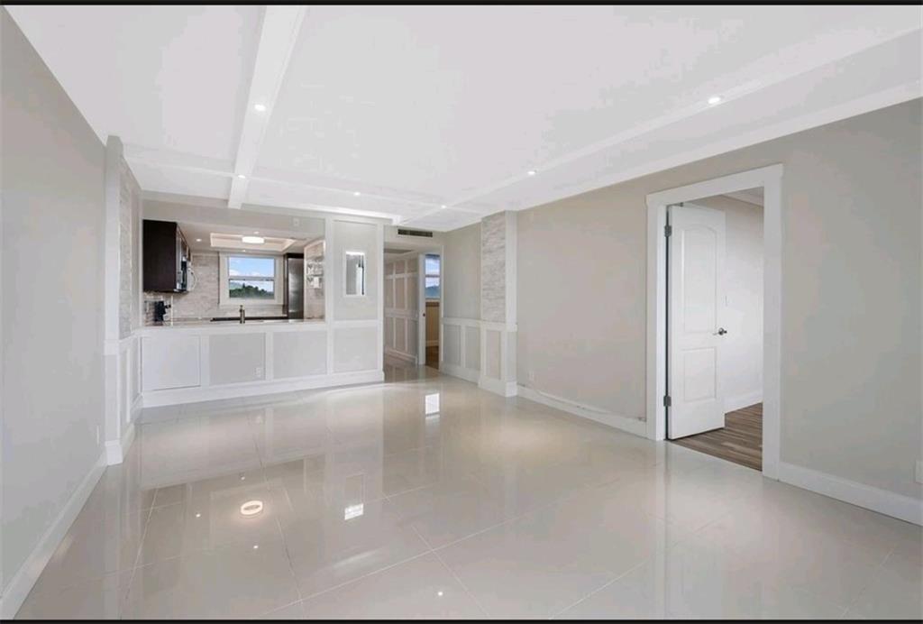Royal Park - Residential