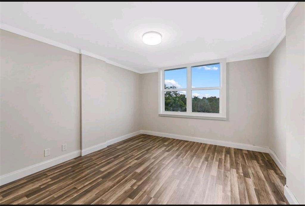 Royal Park - Residential