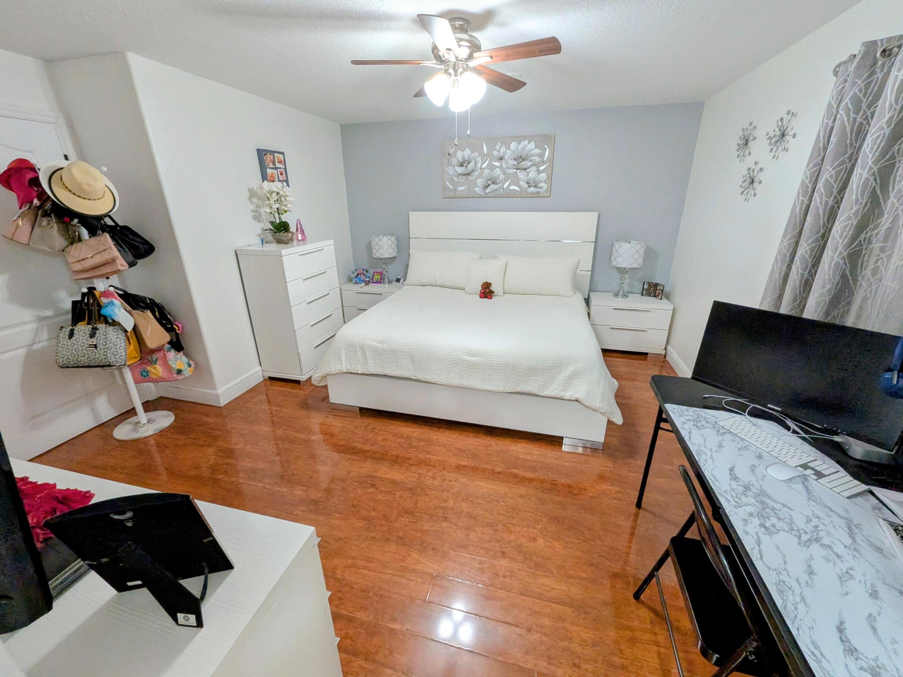 GARDEN VILLAS CONDO I - Residential