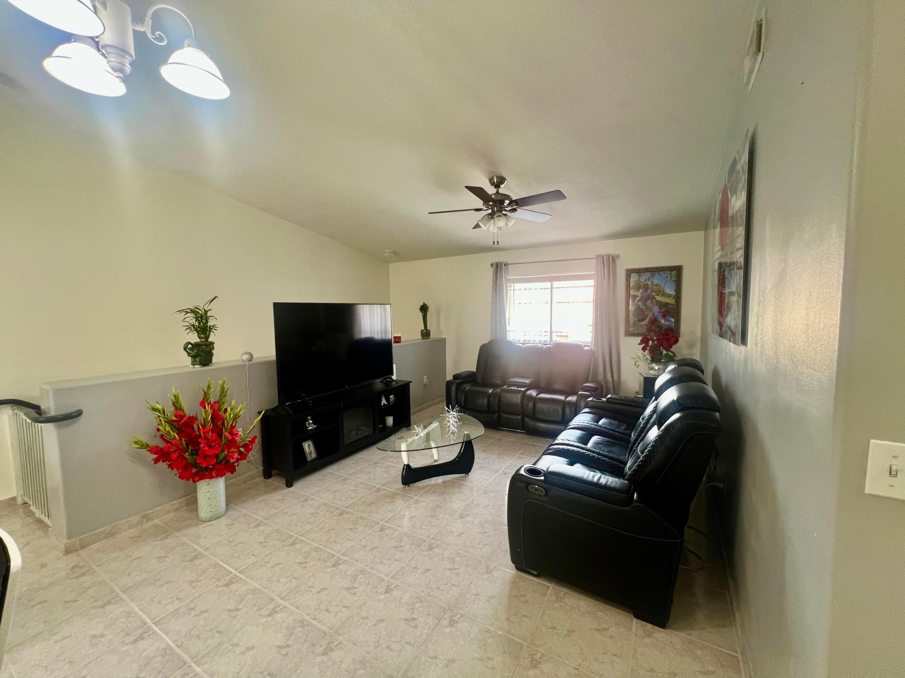 GARDEN VILLAS CONDO I - Residential
