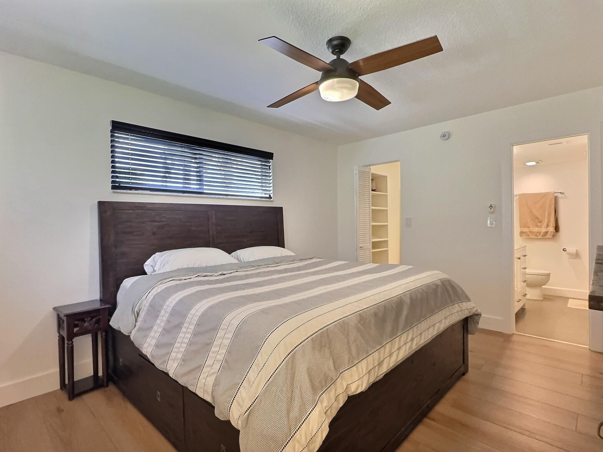 OAKLAND FOREST CLUB CONDO - Residential