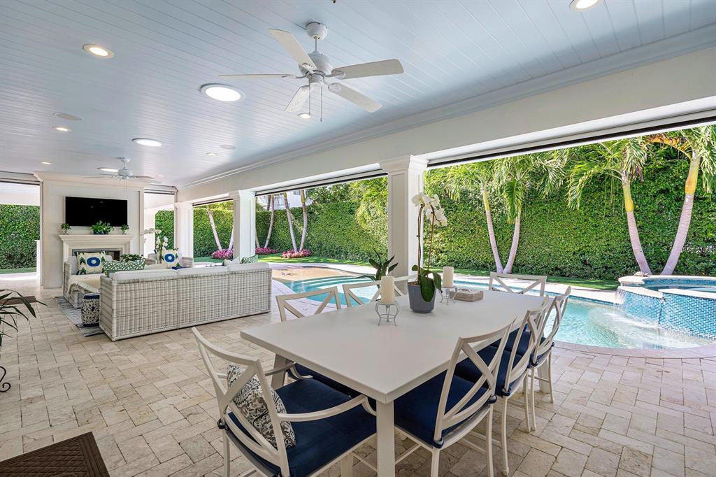 ROYAL PALM YACHT & COUNTRY CLUB - Residential