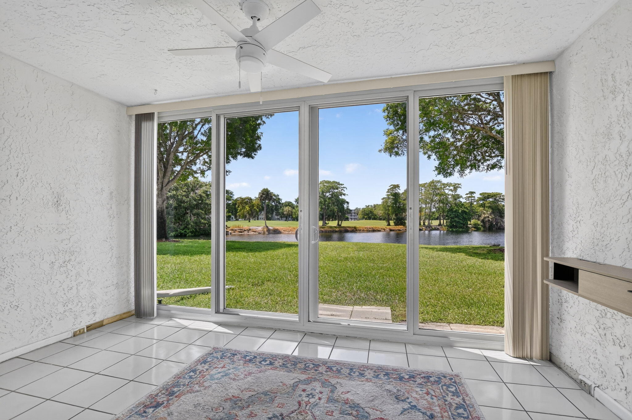 6 OF PALM SPRINGS 2 CONDO - Residential