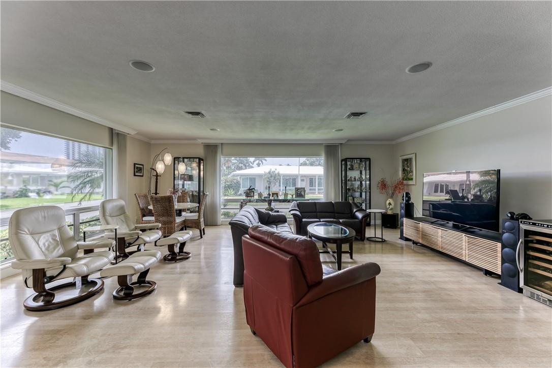 Palm Club Co-Op - Residential