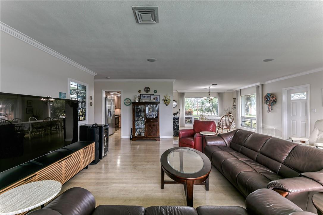 Palm Club Co-Op - Residential