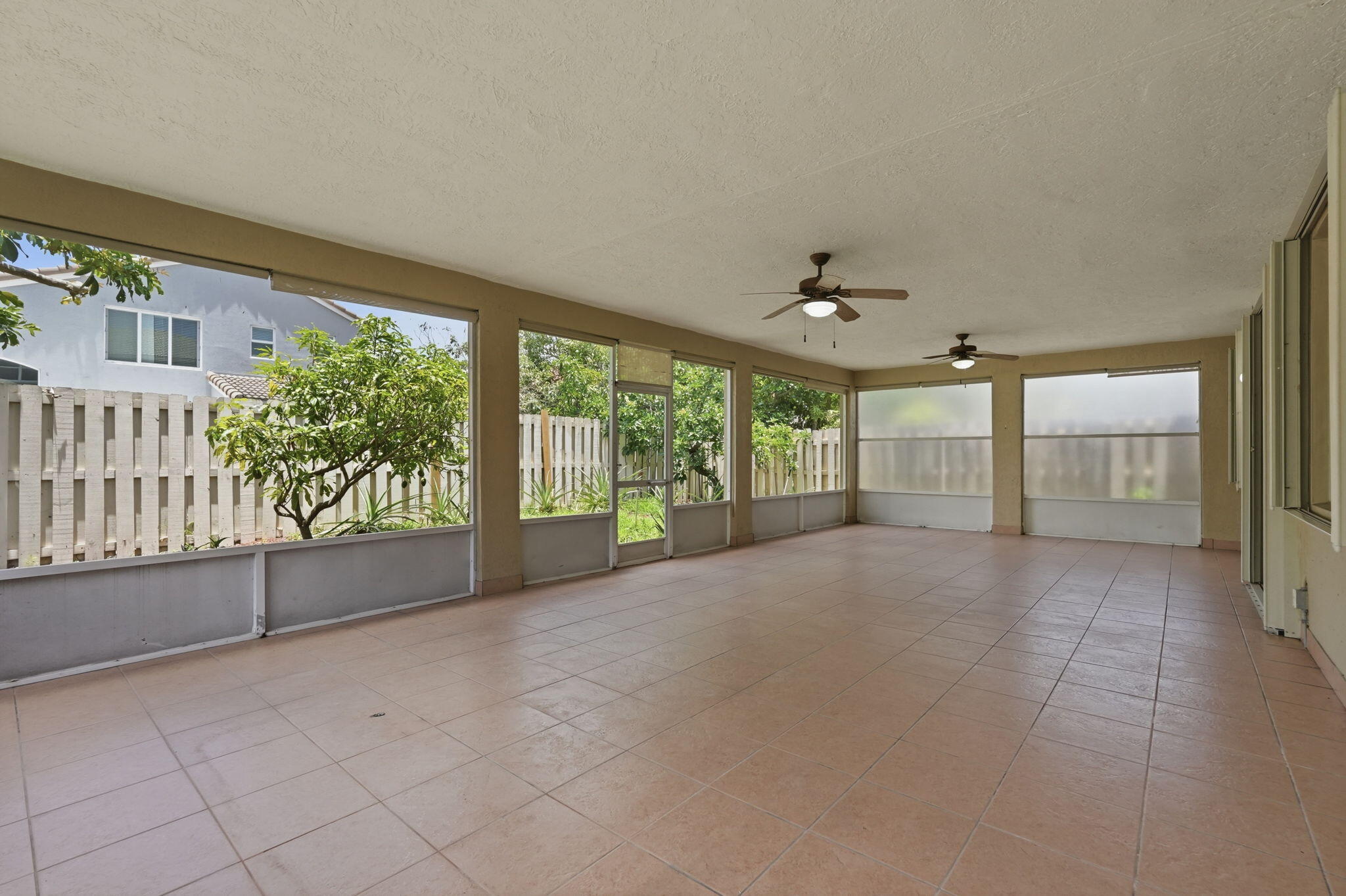 BRIGER PARS B, E AND F - Residential