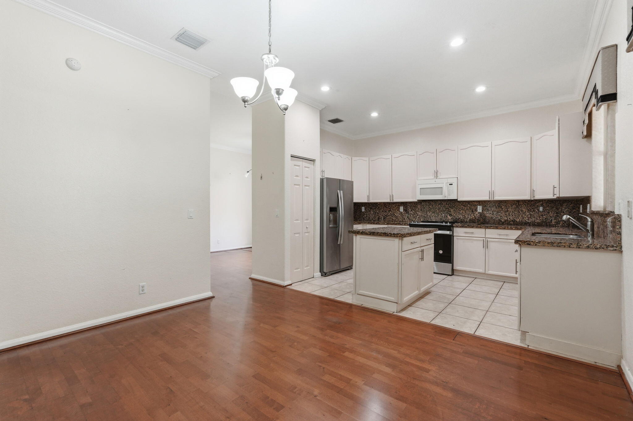 BRIGER PARS B, E AND F - Residential