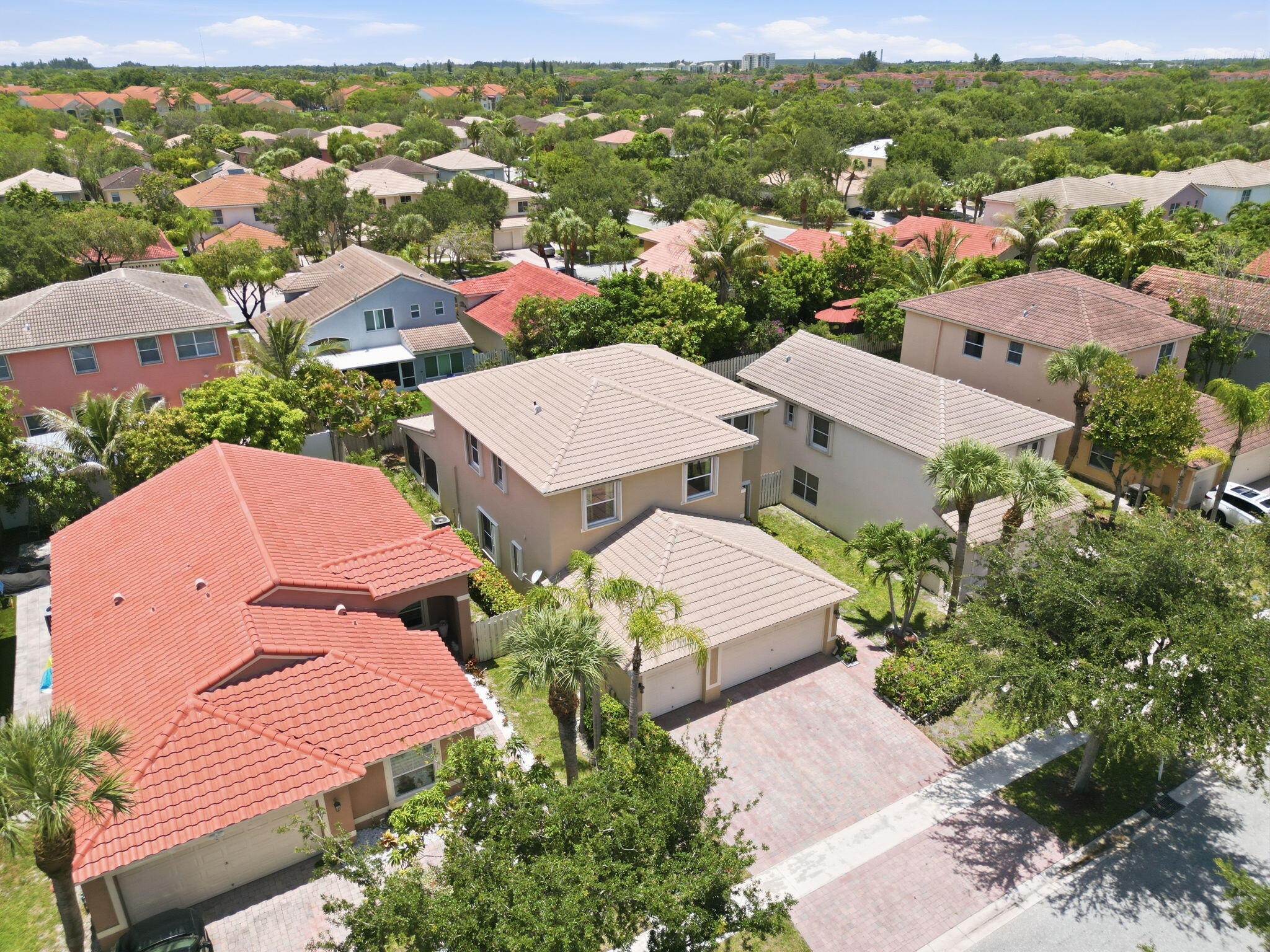 BRIGER PARS B, E AND F - Residential