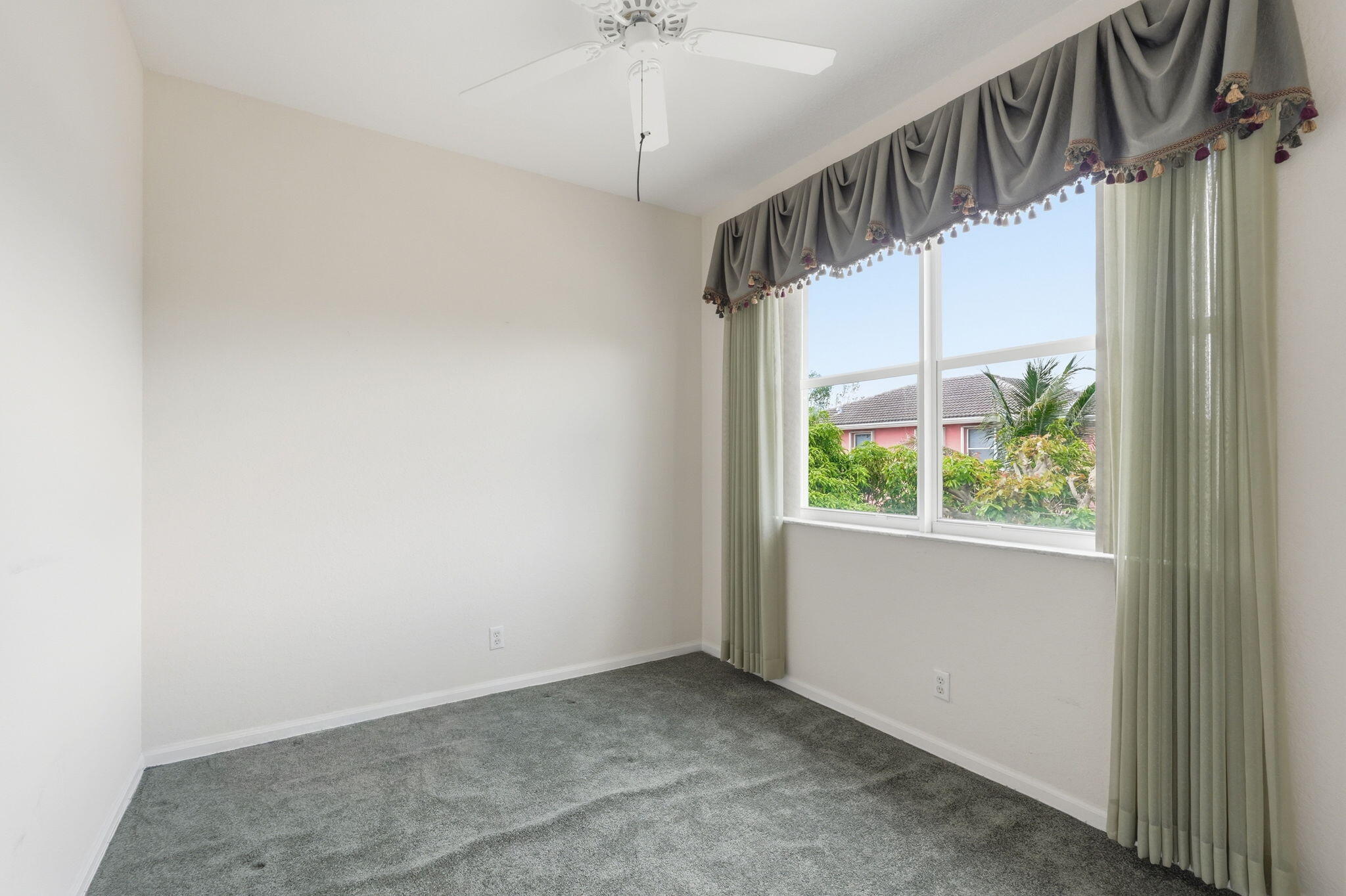 BRIGER PARS B, E AND F - Residential